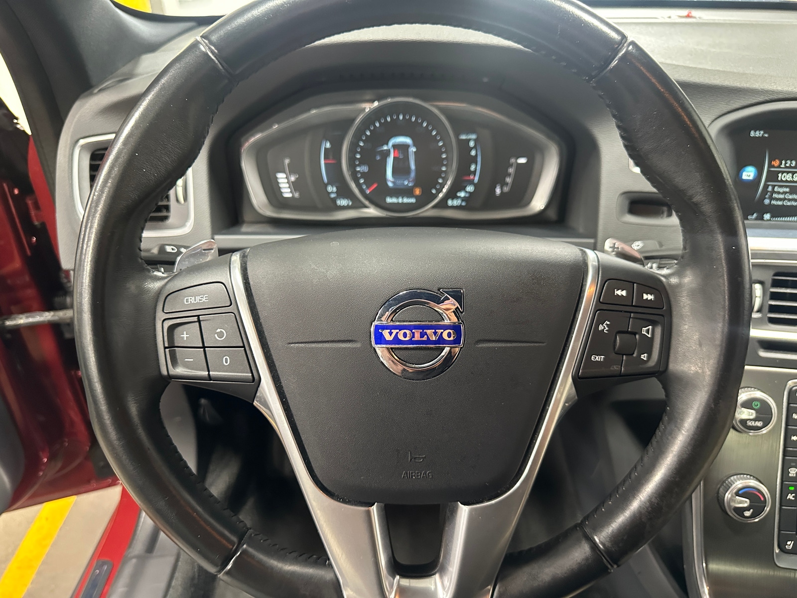 Thumbnail: 2016 Volvo S60 - 4