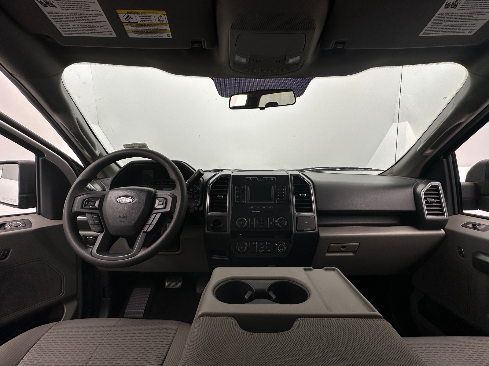 Thumbnail: 2018 Ford Econoline - 3