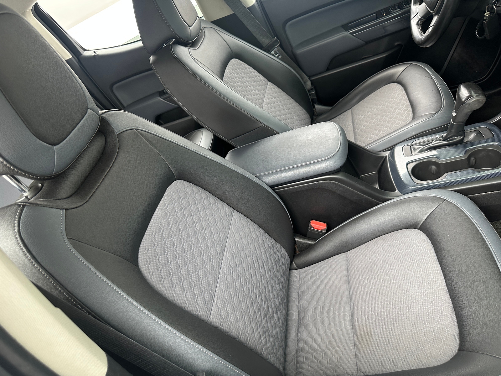Thumbnail: 2017 Chevrolet Colorado - 2