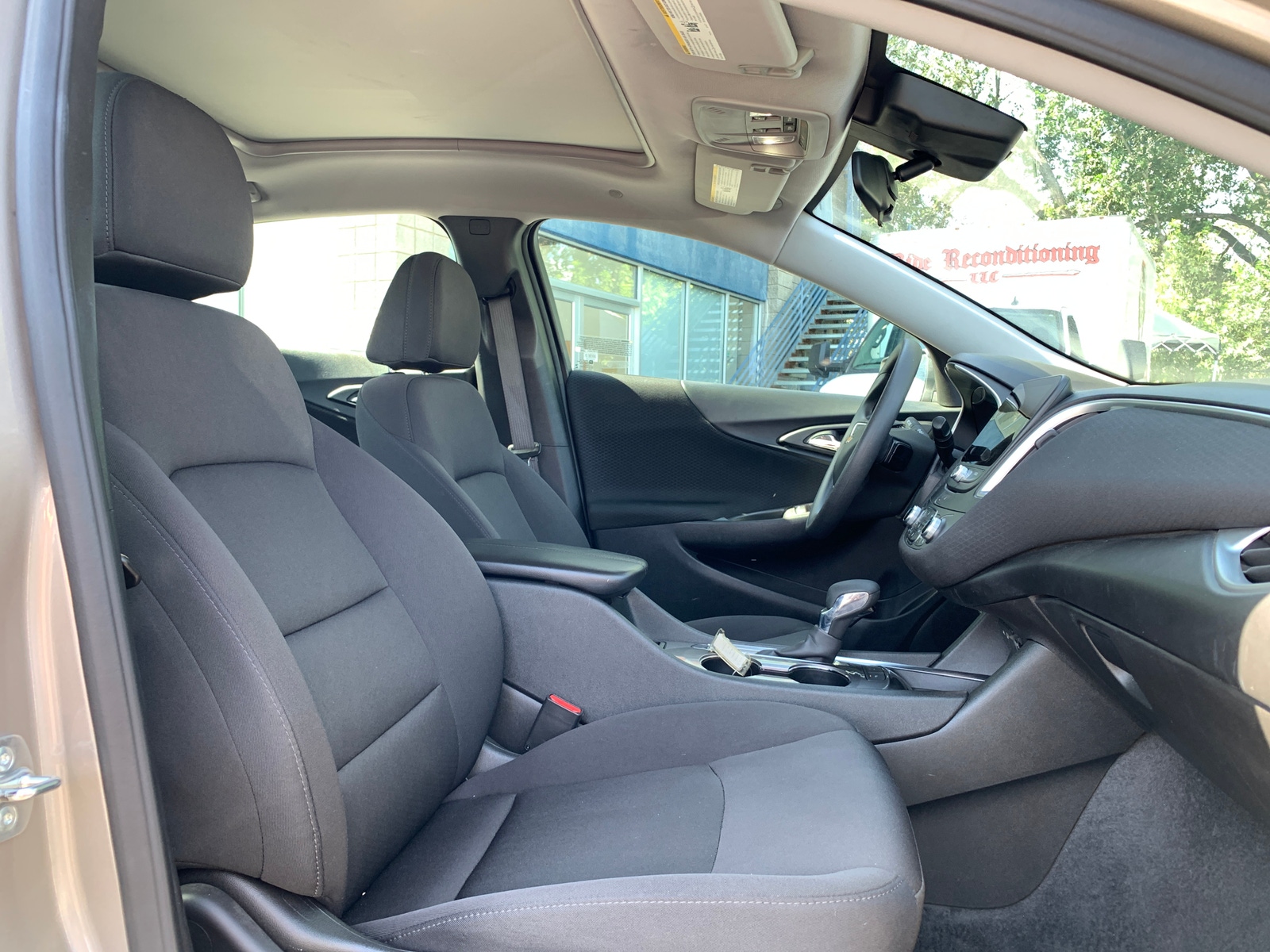 Thumbnail: 2024 Chevrolet Malibu - 2