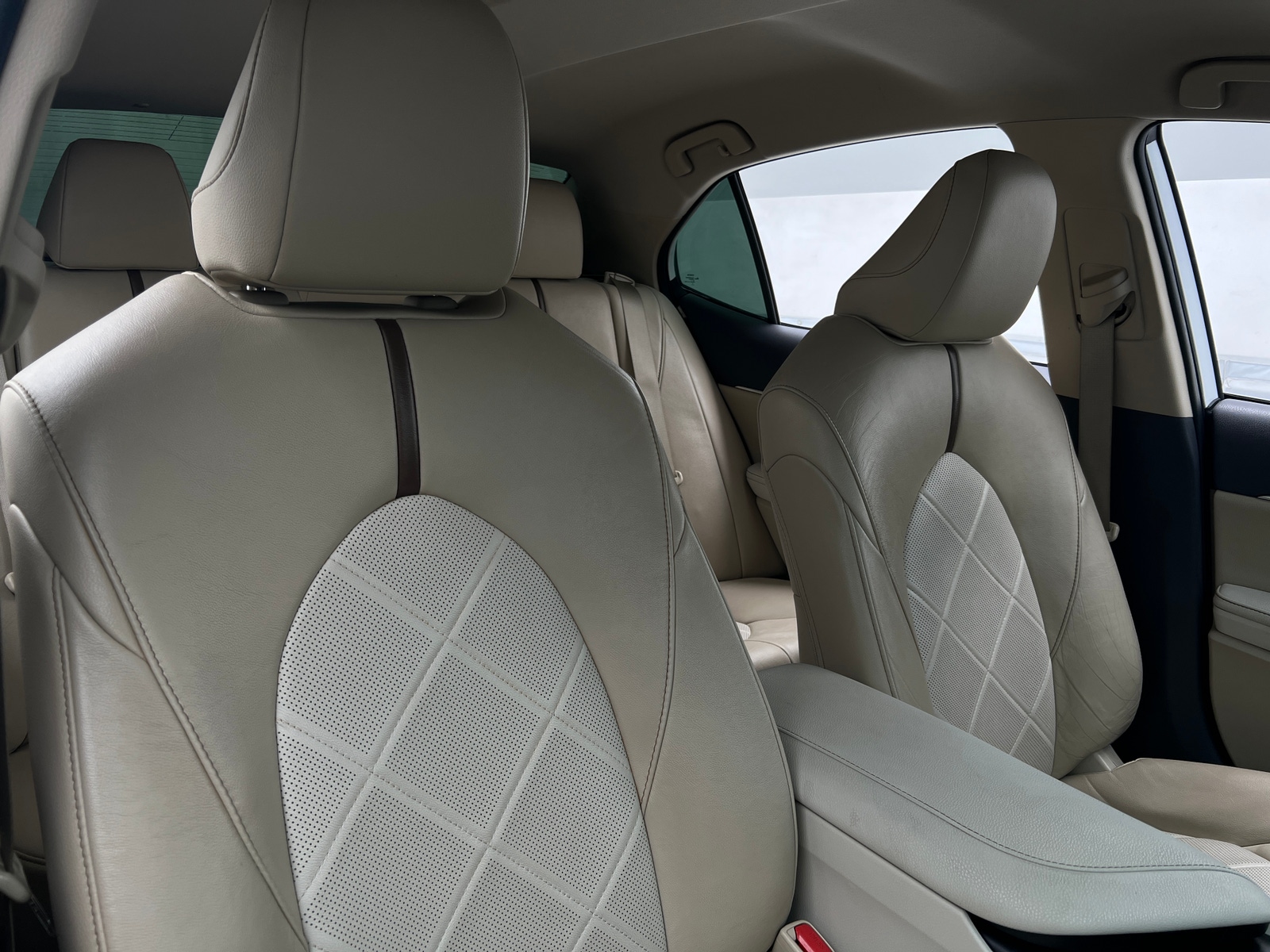 Thumbnail: 2019 Toyota Camry - 2