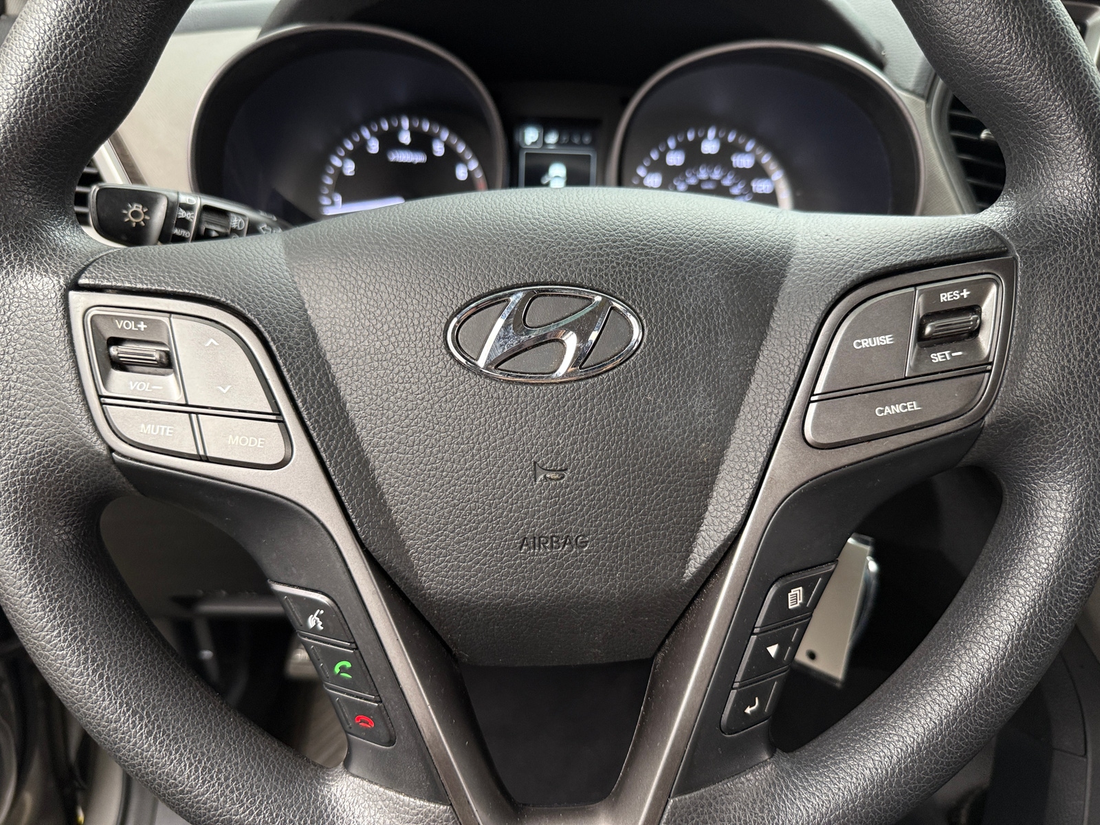 Thumbnail: 2017 Hyundai Santa Fe - 5
