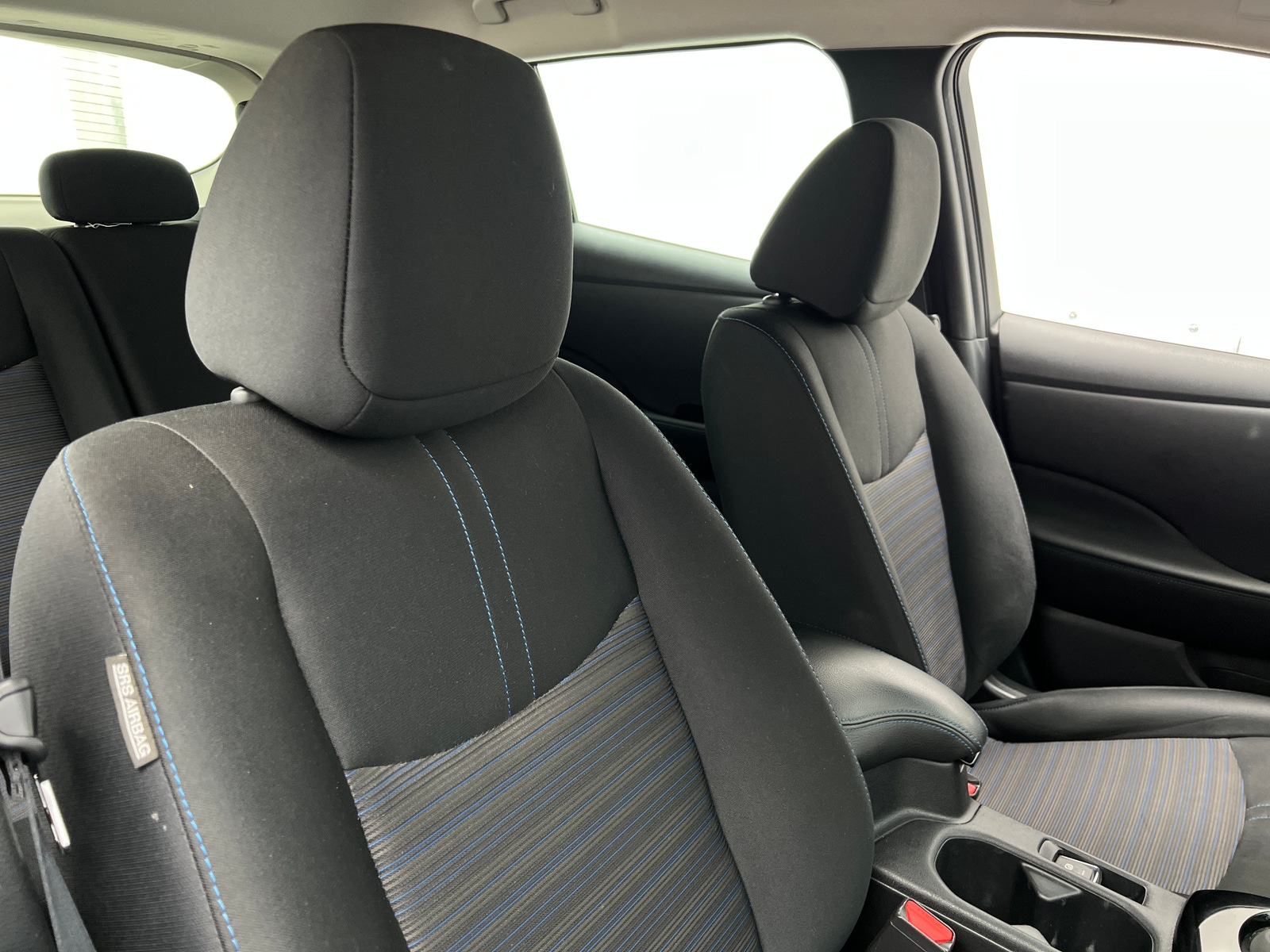 Thumbnail: 2022 Nissan Leaf - 2