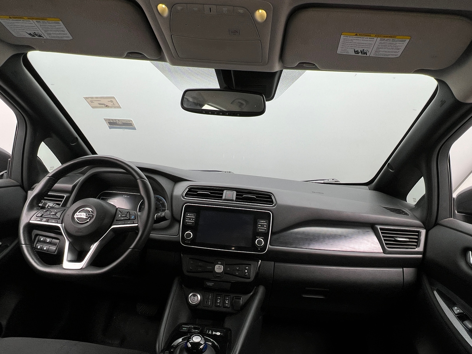 Thumbnail: 2022 Nissan Leaf - 3