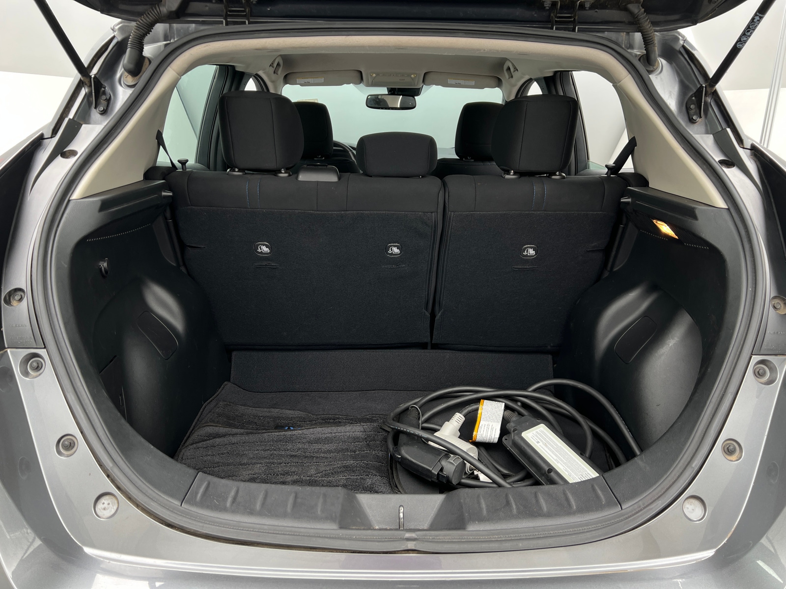 Thumbnail: 2022 Nissan Leaf - 7