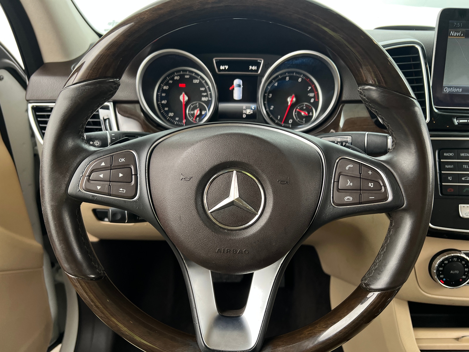 Thumbnail: 2018 Mercedes-Benz GLE - 4