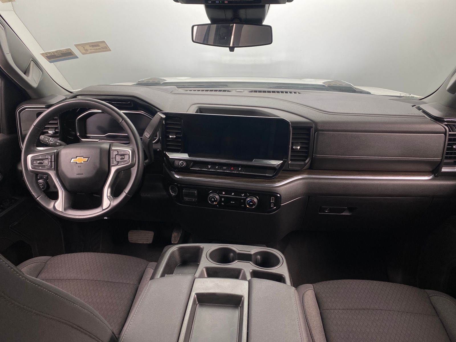 Thumbnail: 2024 Chevrolet Silverado 2500 - 3