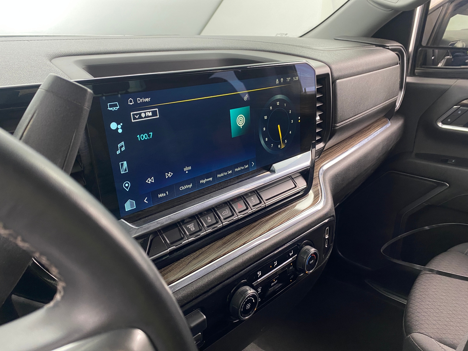 Thumbnail: 2024 Chevrolet Silverado 2500 - 4
