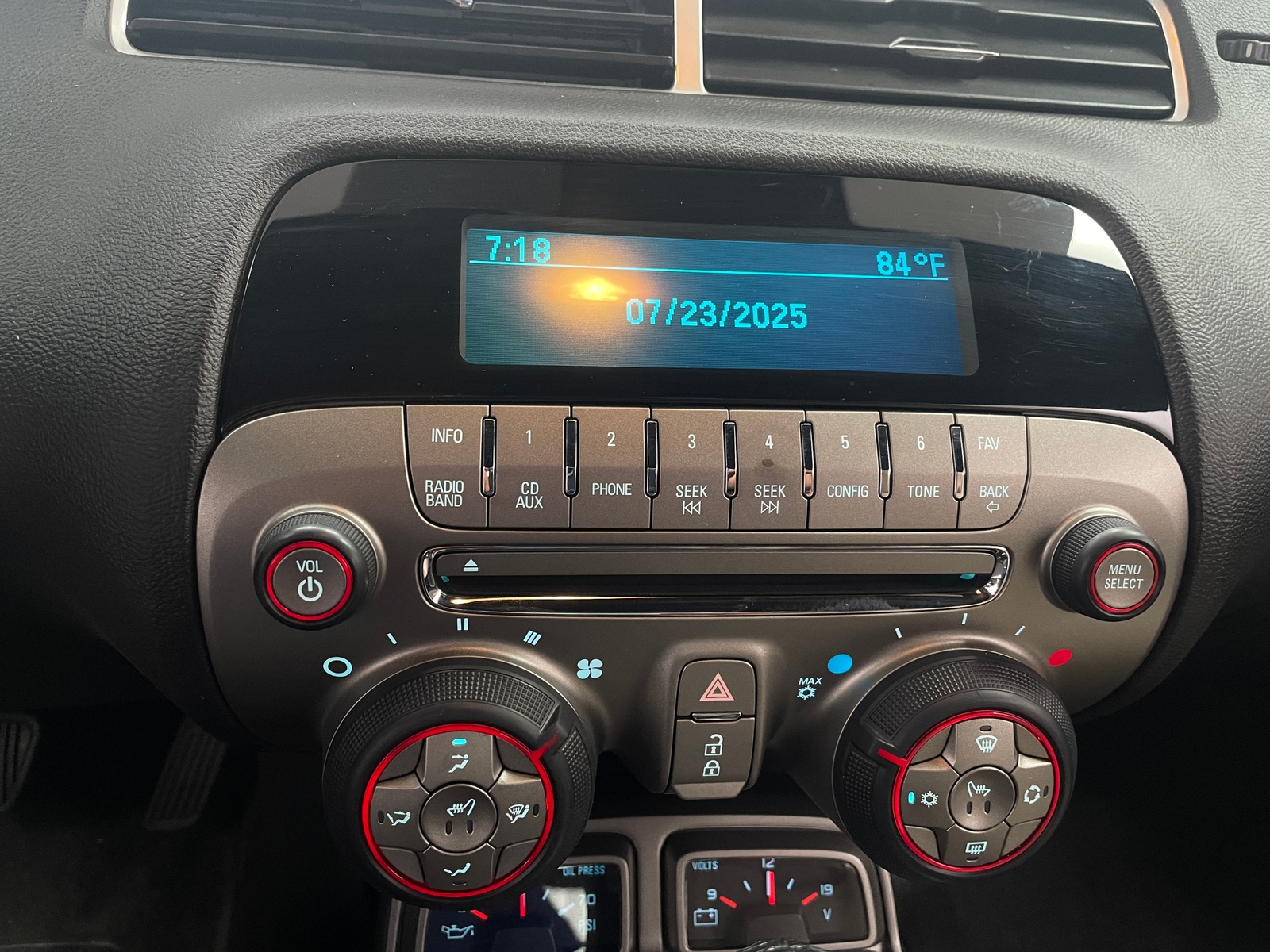 Thumbnail: 2011 Chevrolet Camaro - 3