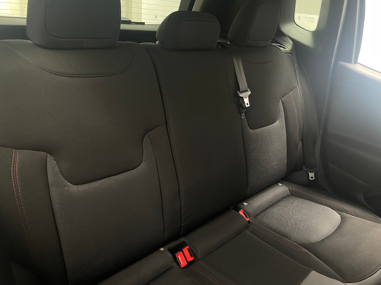 Thumbnail: 2016 Jeep Renegade - 6
