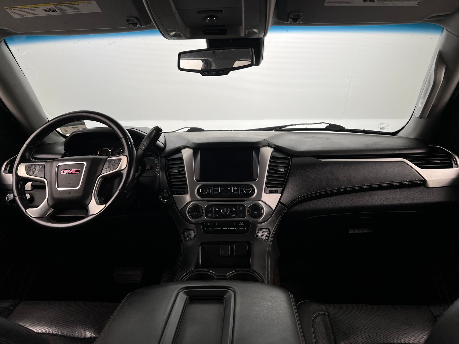 Thumbnail: 2020 GMC Yukon XL - 2