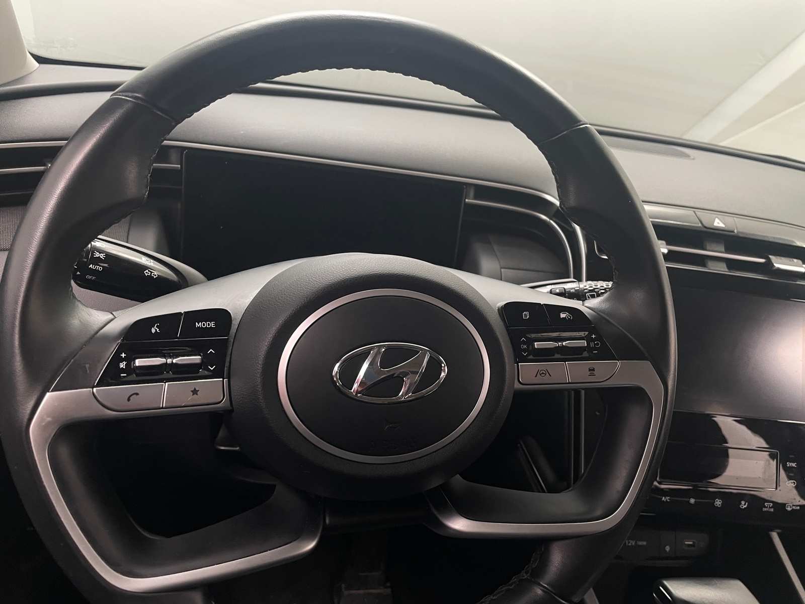 Thumbnail: 2022 Hyundai Tucson - 4