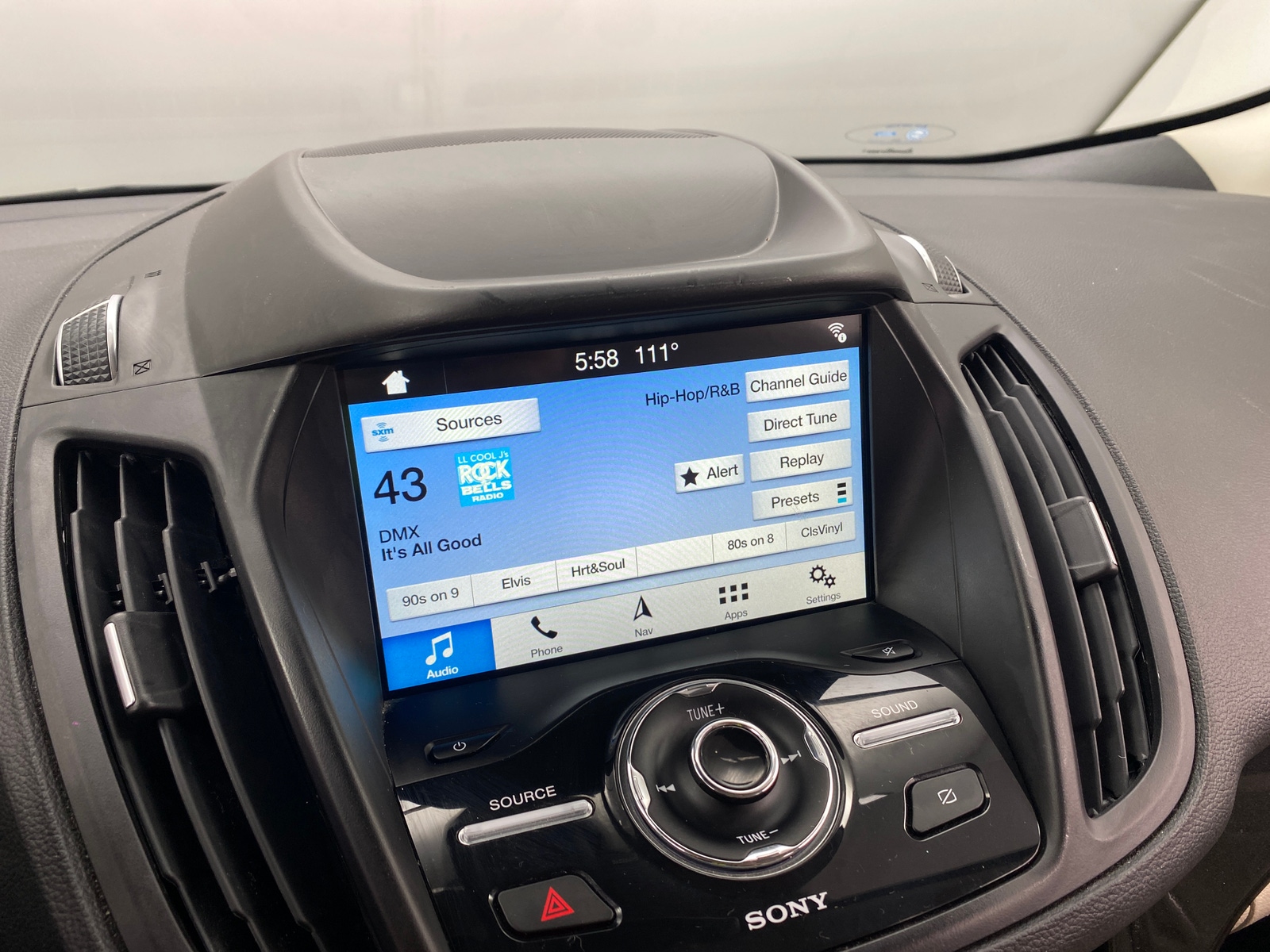Thumbnail: 2019 Ford Escape - 3