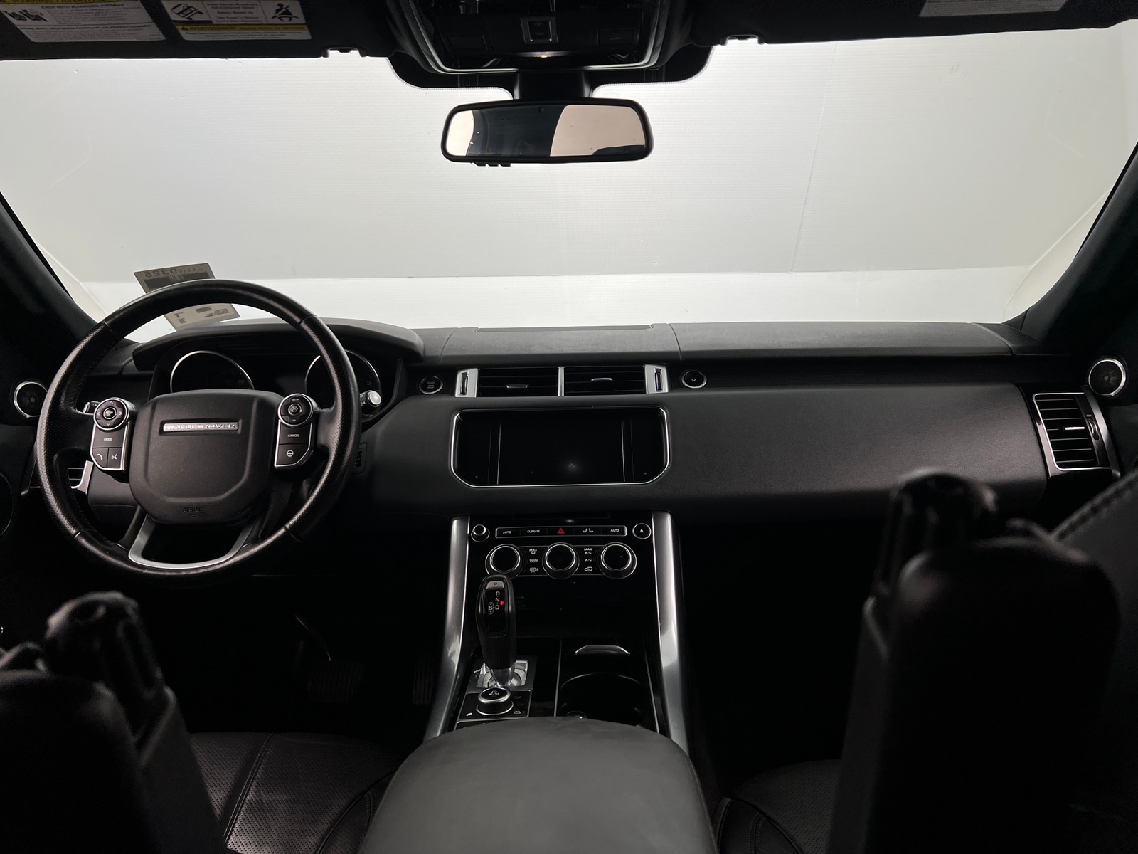 Thumbnail: 2015 Land Rover Range Rover Sport - 2