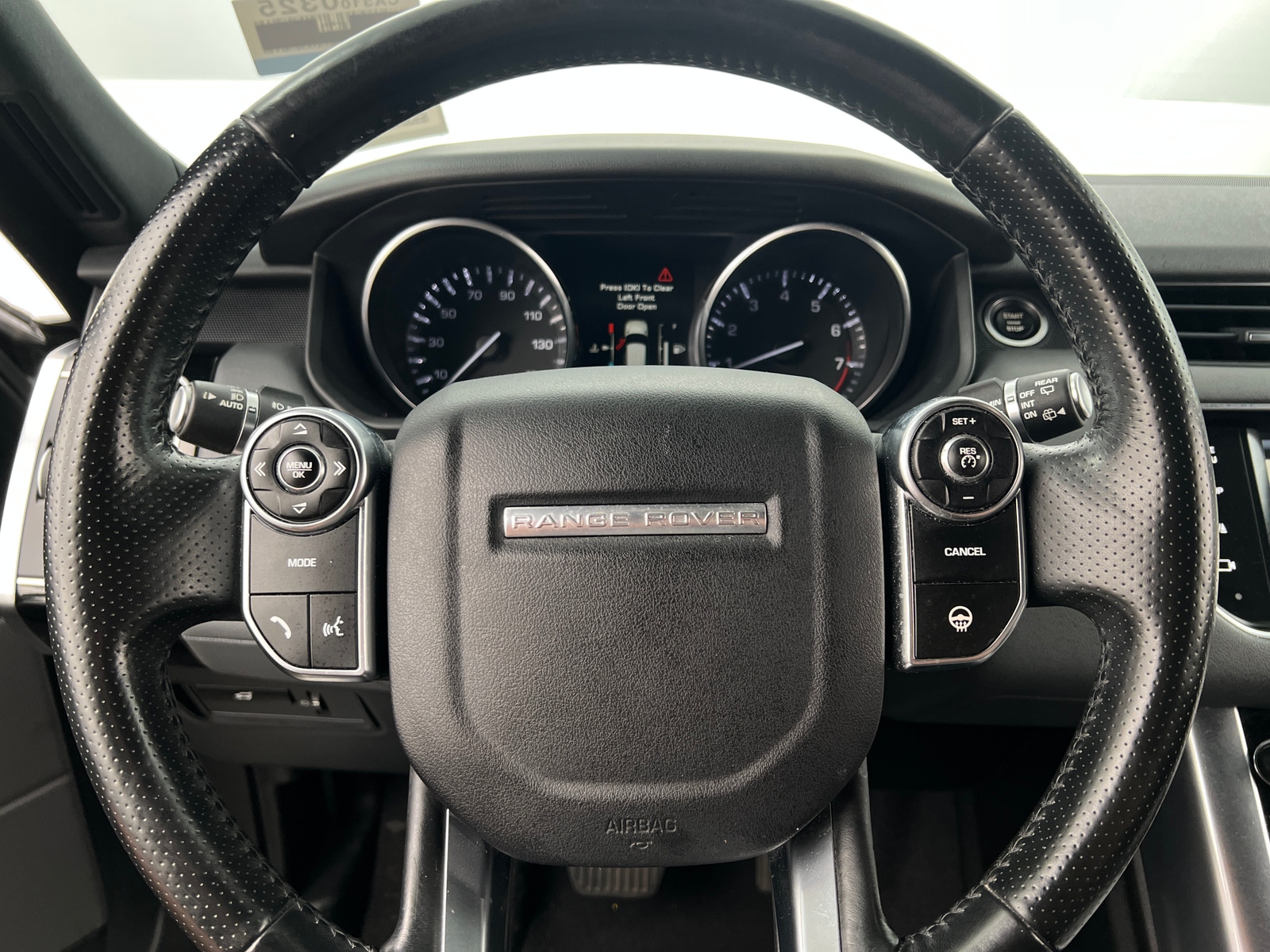 Thumbnail: 2015 Land Rover Range Rover Sport - 4