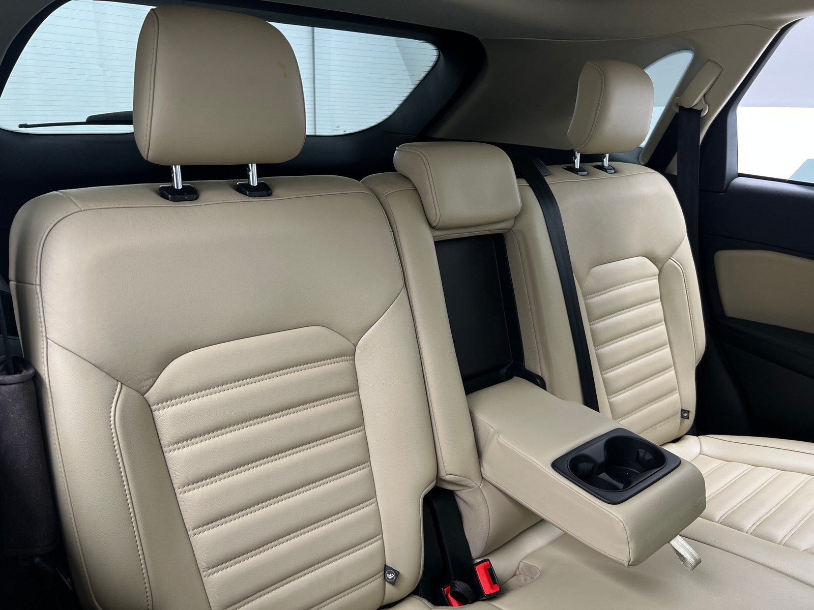 Thumbnail: 2017 Ford Edge - 5