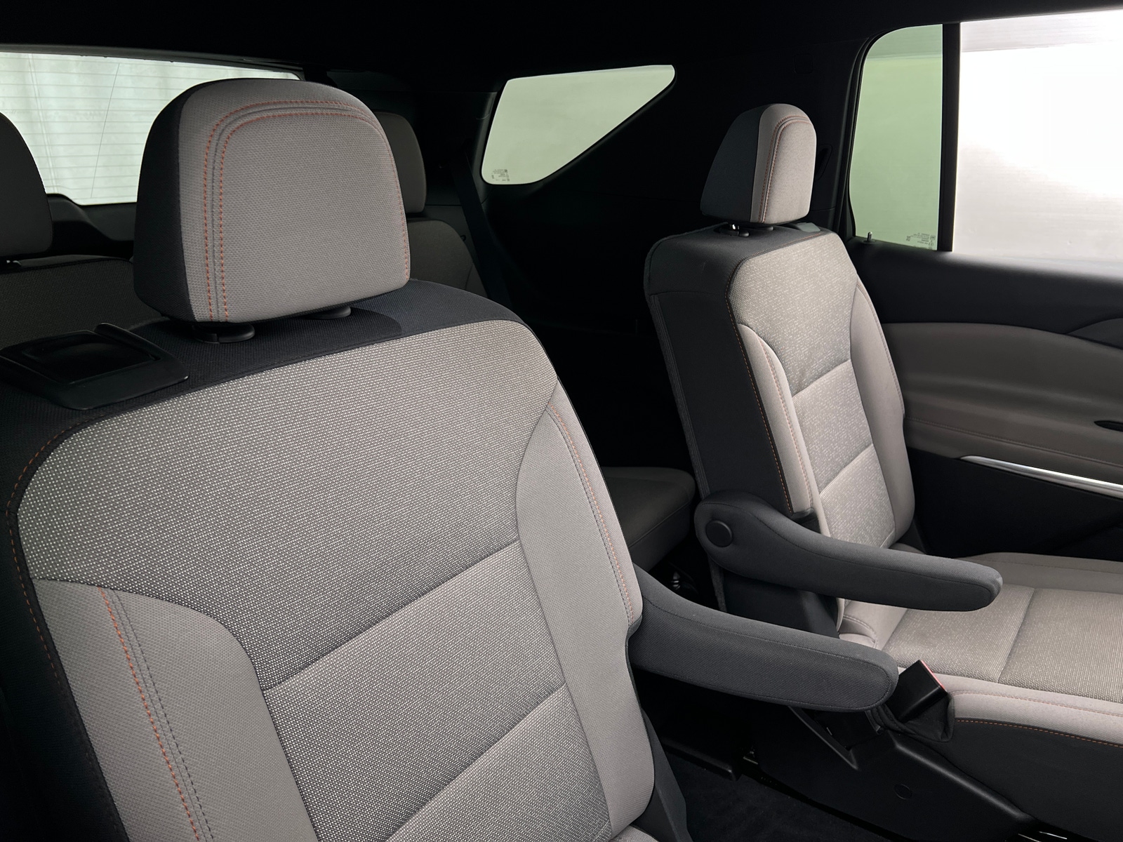 Thumbnail: 2024 Chevrolet Traverse - 6