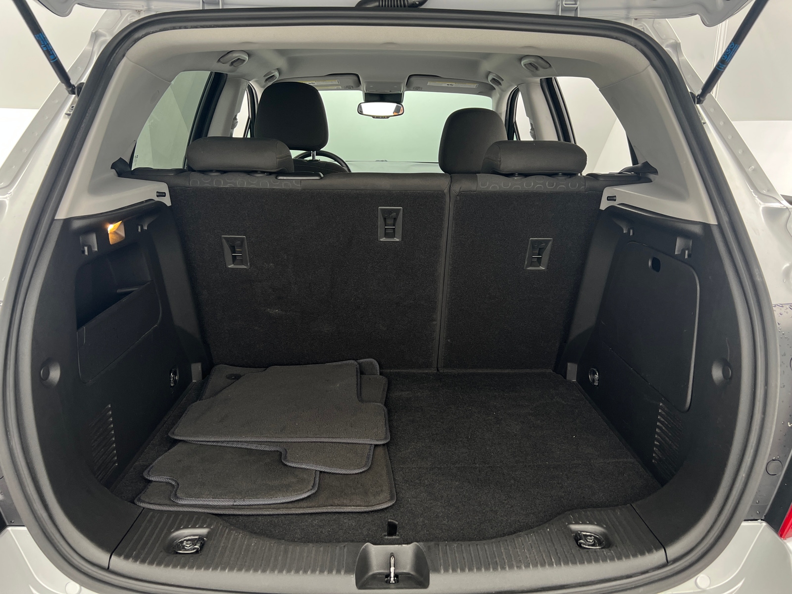 Thumbnail: 2021 Chevrolet Trax - 7
