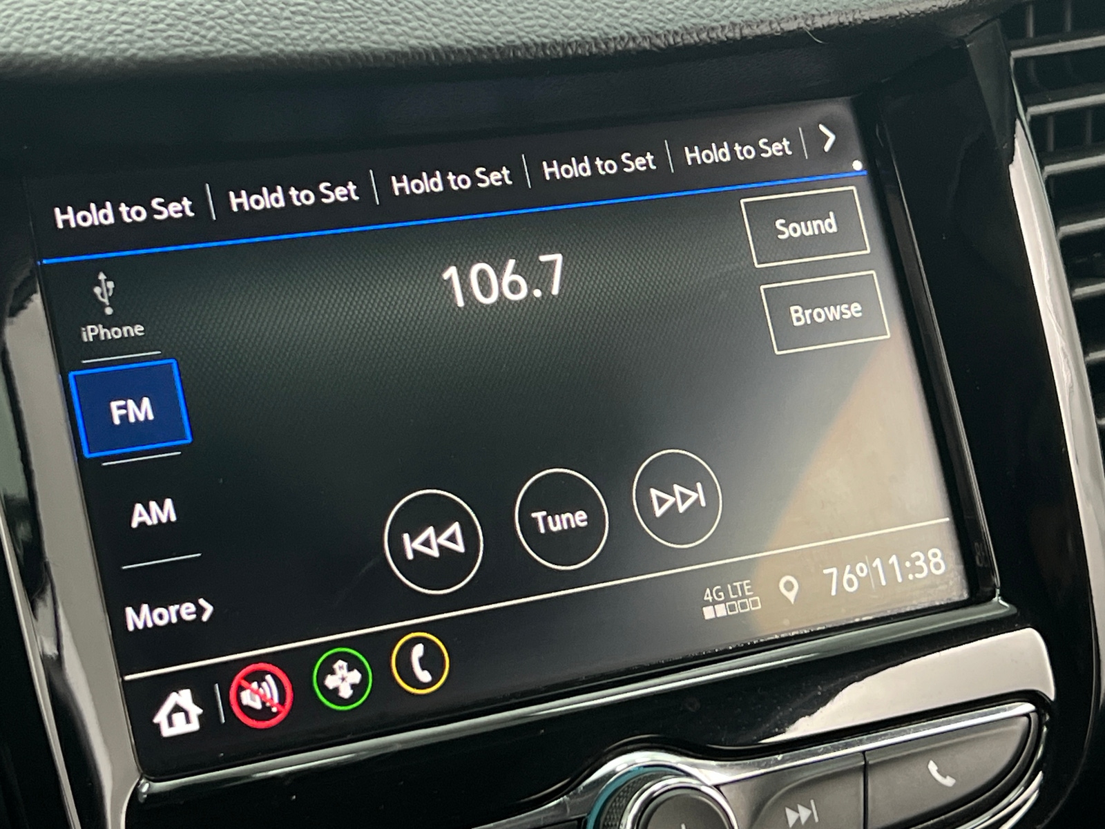 Thumbnail: 2021 Chevrolet Trax - 4