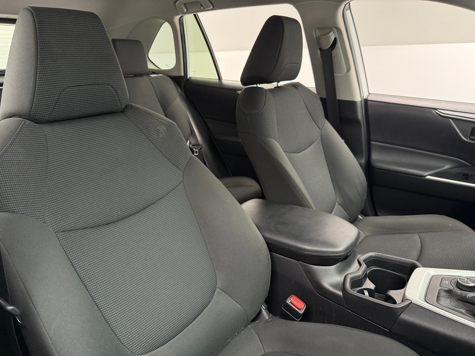 Thumbnail: 2021 Toyota RAV4 - 2
