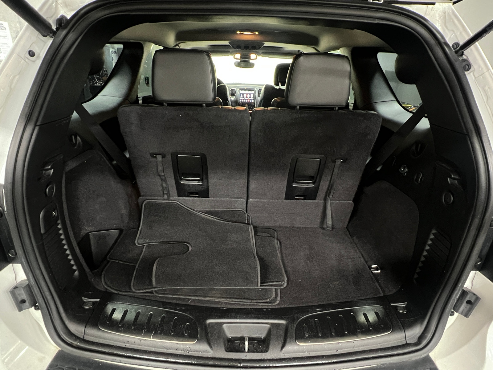 Thumbnail: 2019 Dodge Durango - 6