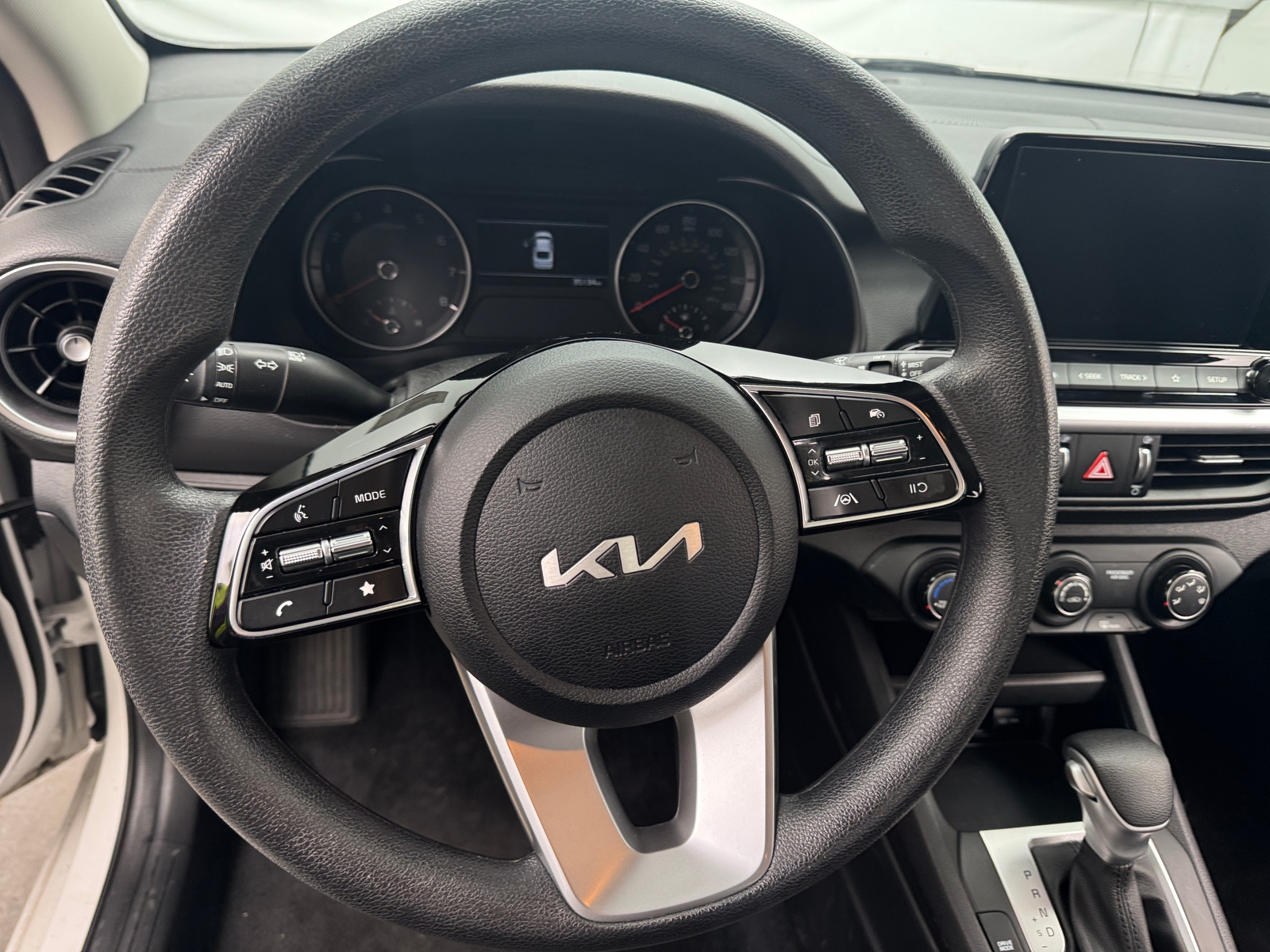 Thumbnail: 2023 Kia Forte - 5