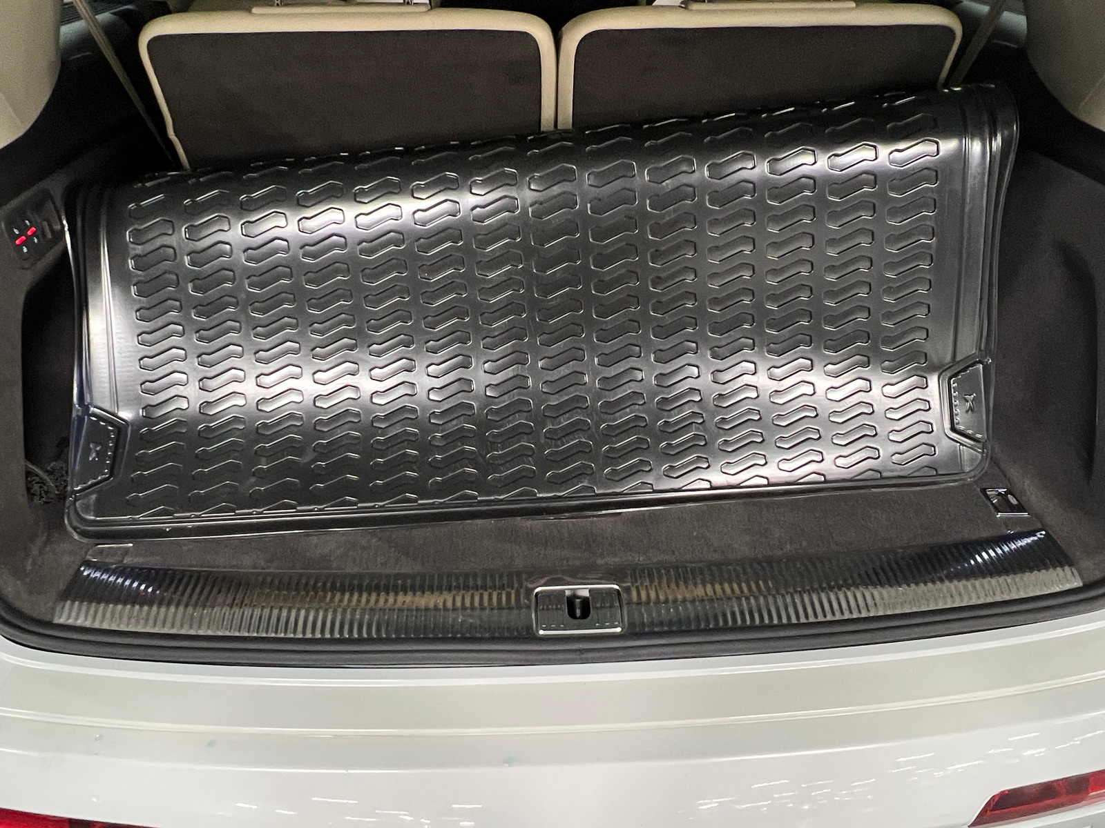 Thumbnail: 2019 Audi Q7 - 6