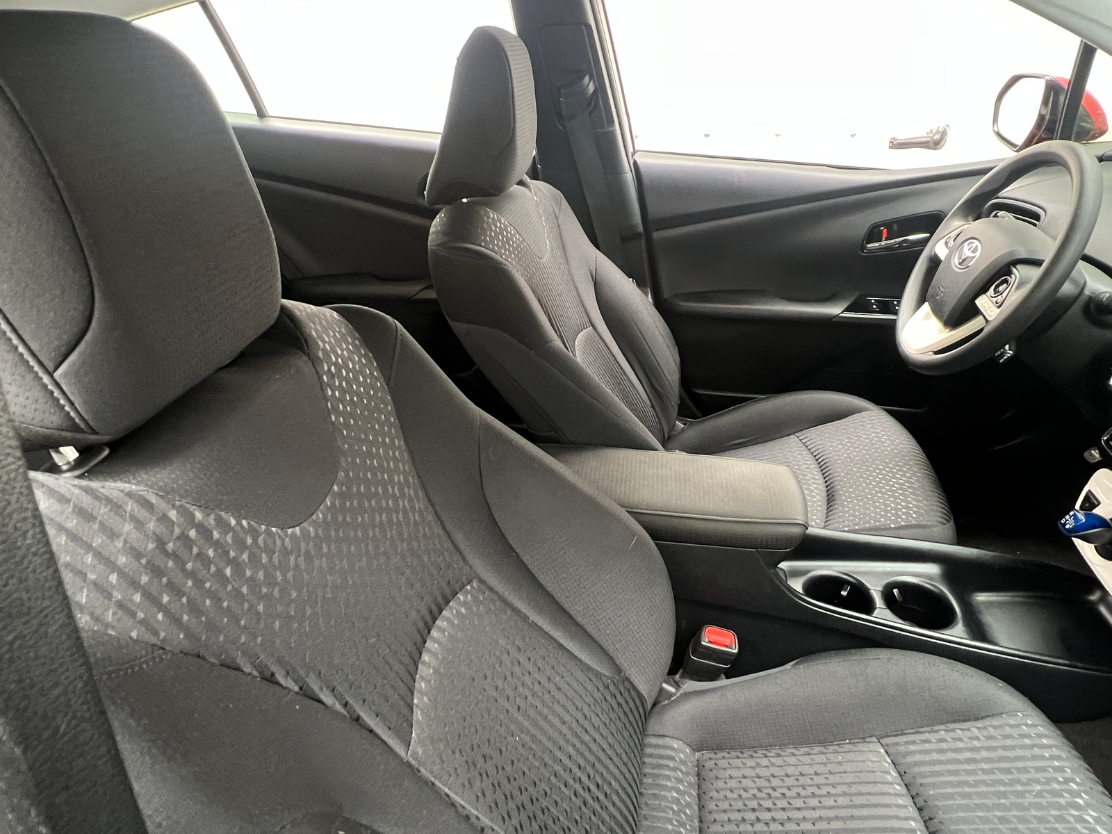 Thumbnail: 2018 Toyota Prius - 2