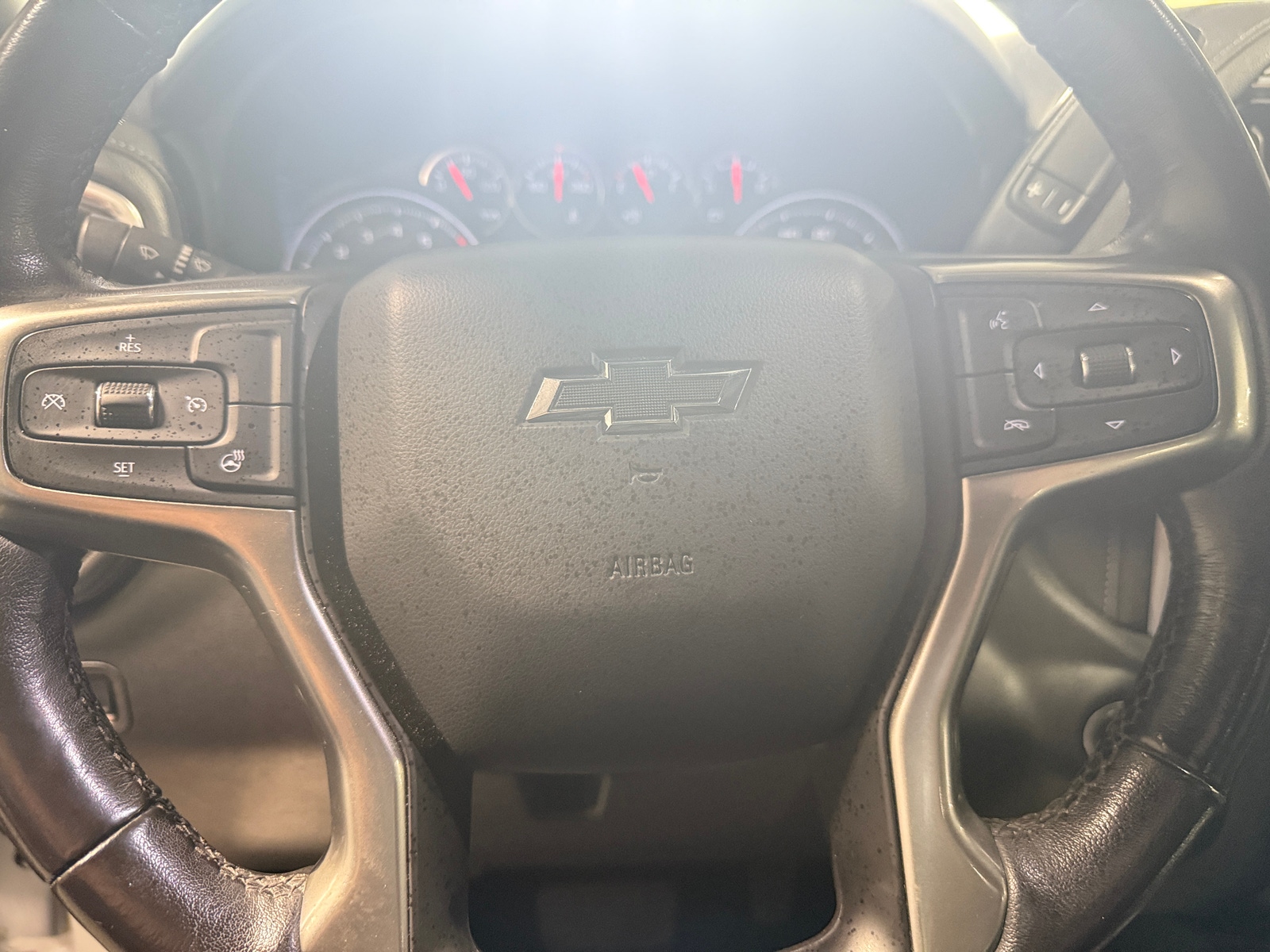 Thumbnail: 2020 Chevrolet Silverado 1500 - 4
