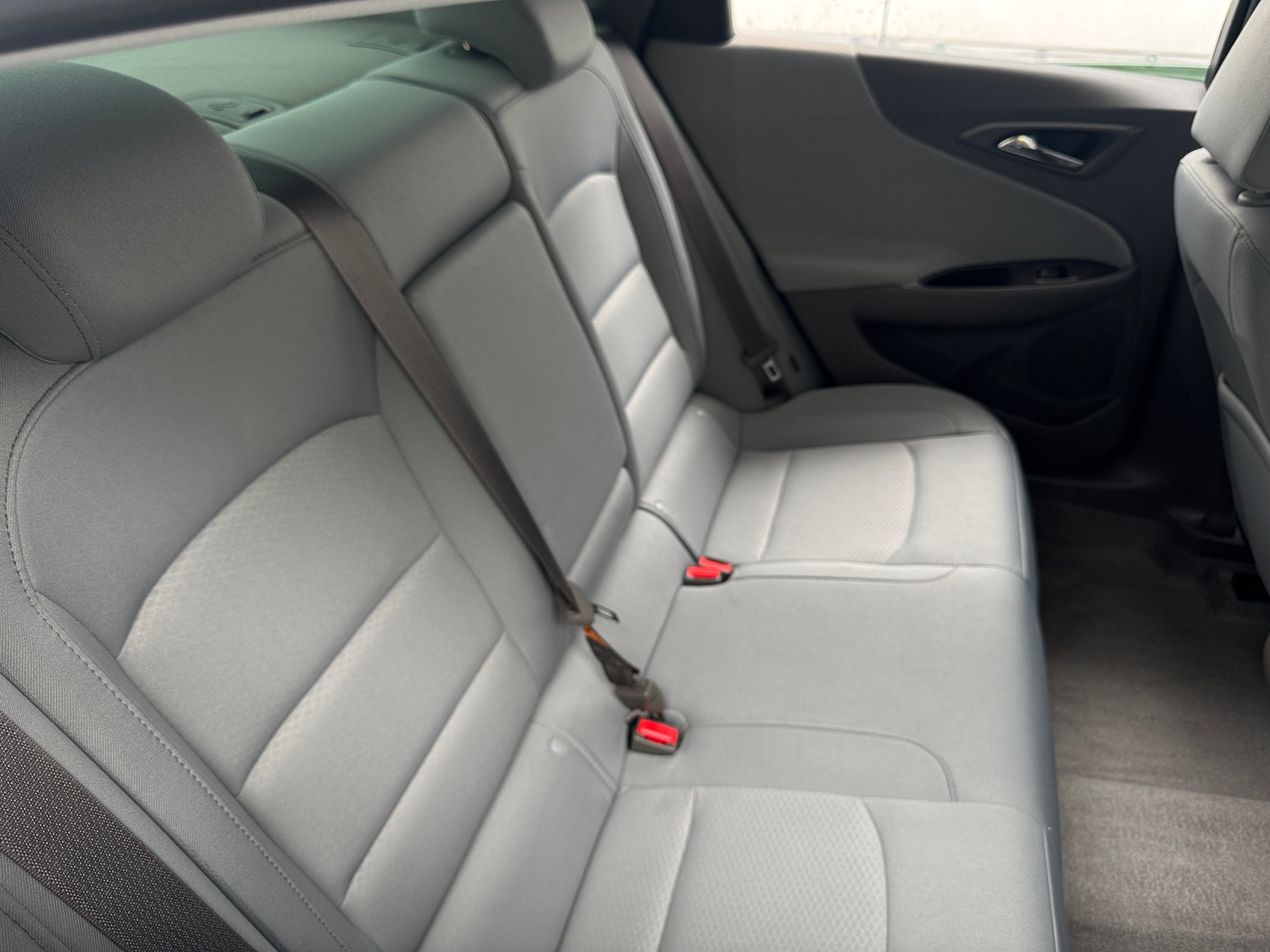 Thumbnail: 2017 Chevrolet Malibu - 6