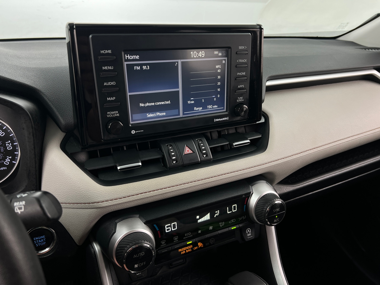 Thumbnail: 2020 Toyota RAV4 - 3