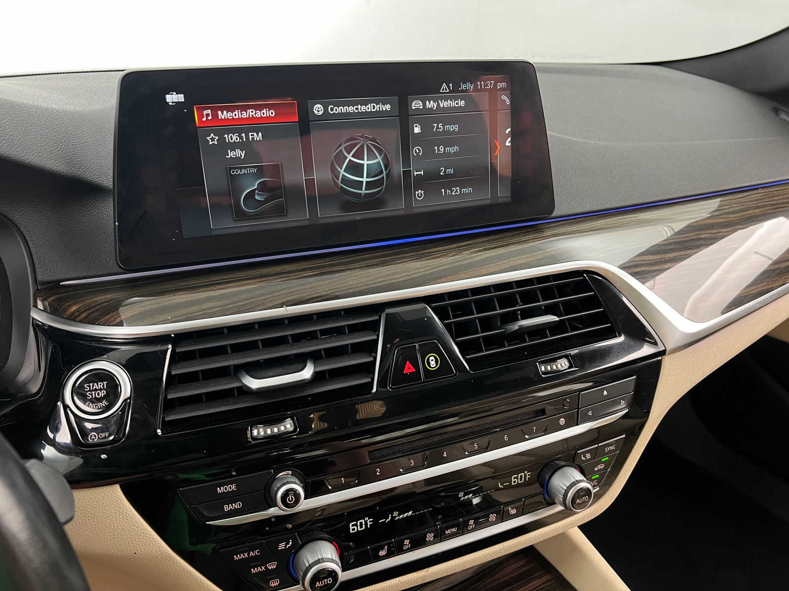 Thumbnail: 2018 BMW 5 Series - 3