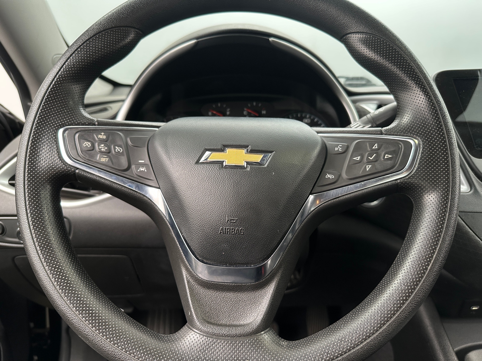 Thumbnail: 2024 Chevrolet Malibu - 5
