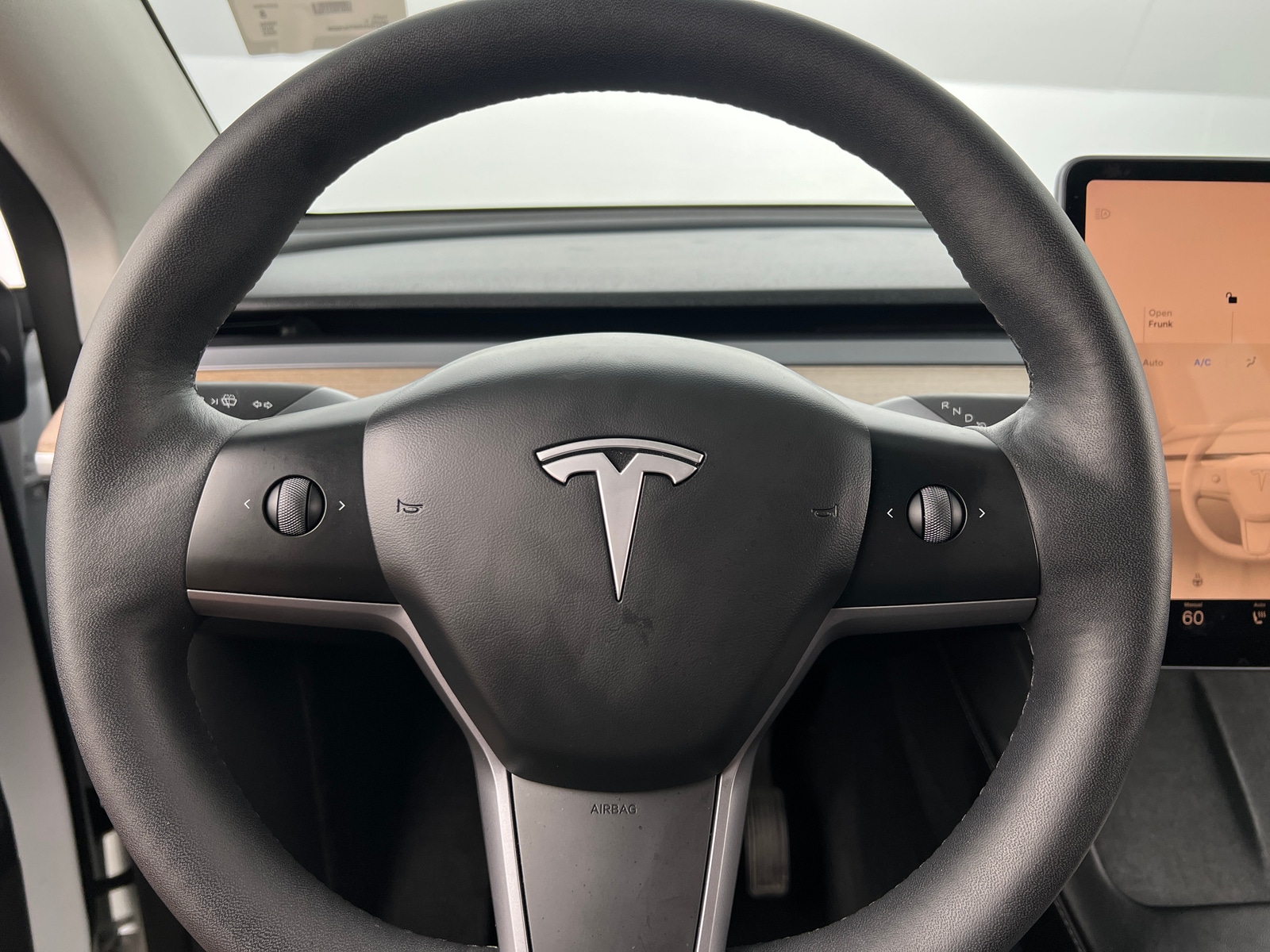 Thumbnail: 2023 Tesla Model Y - 3