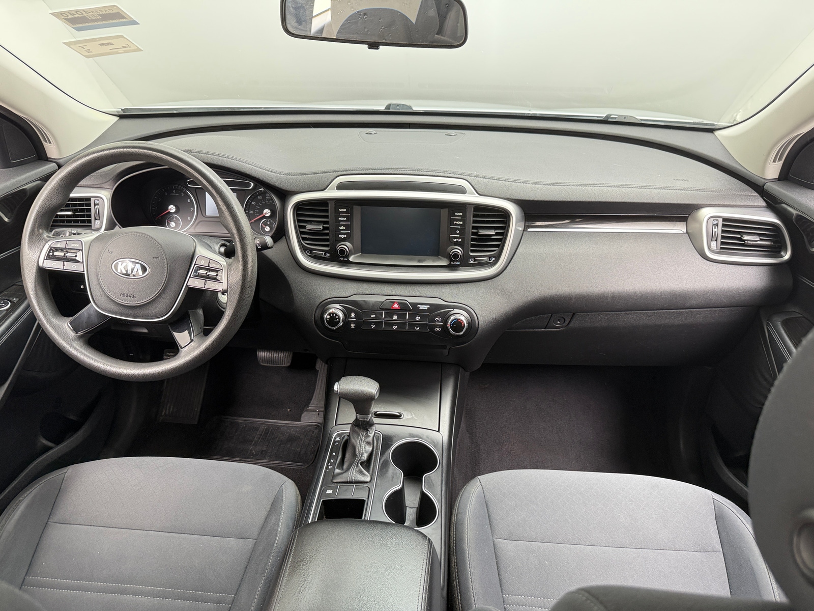 Thumbnail: 2019 Kia Sorento - 3