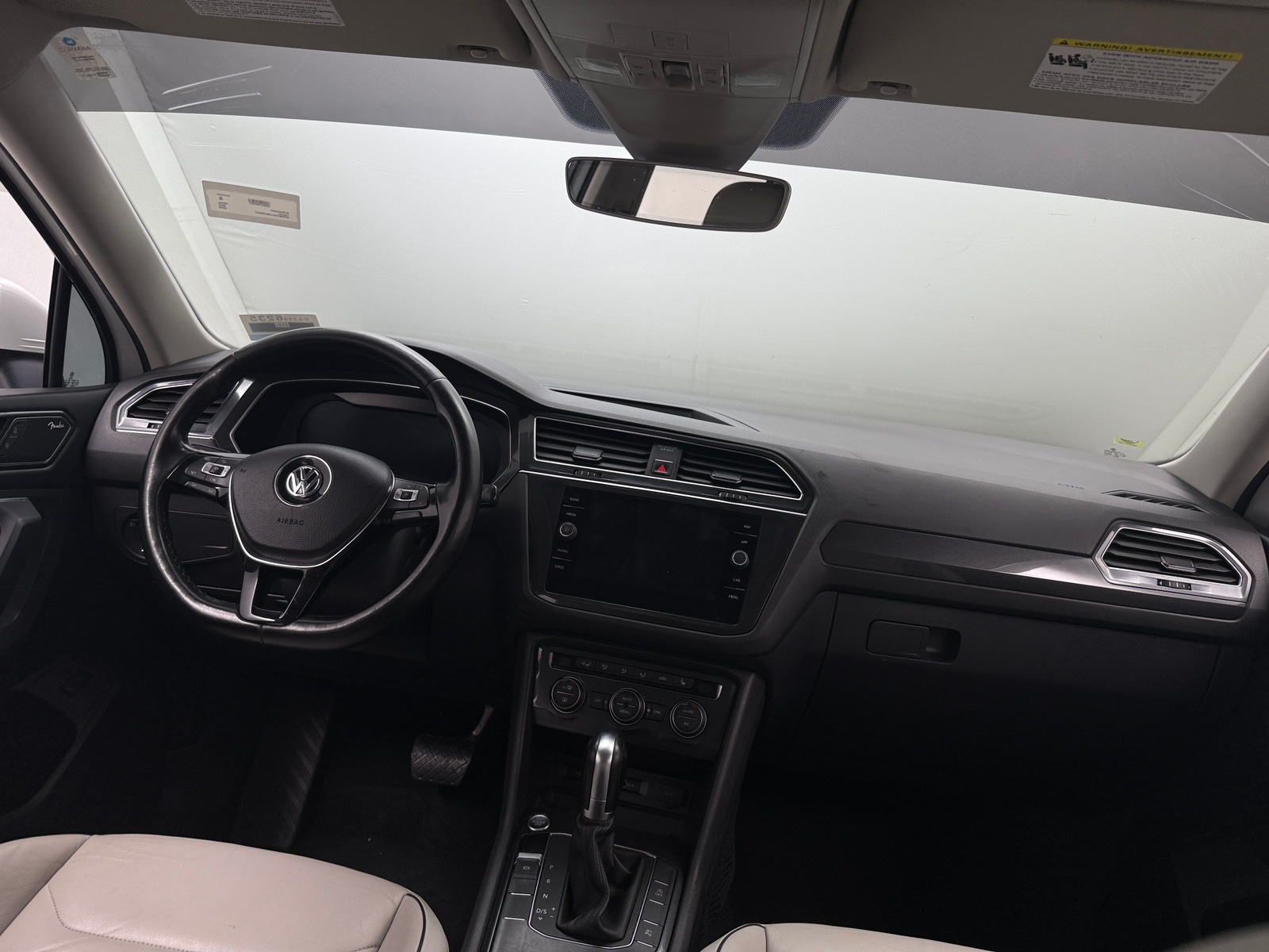 Thumbnail: 2018 Volkswagen Tiguan - 2