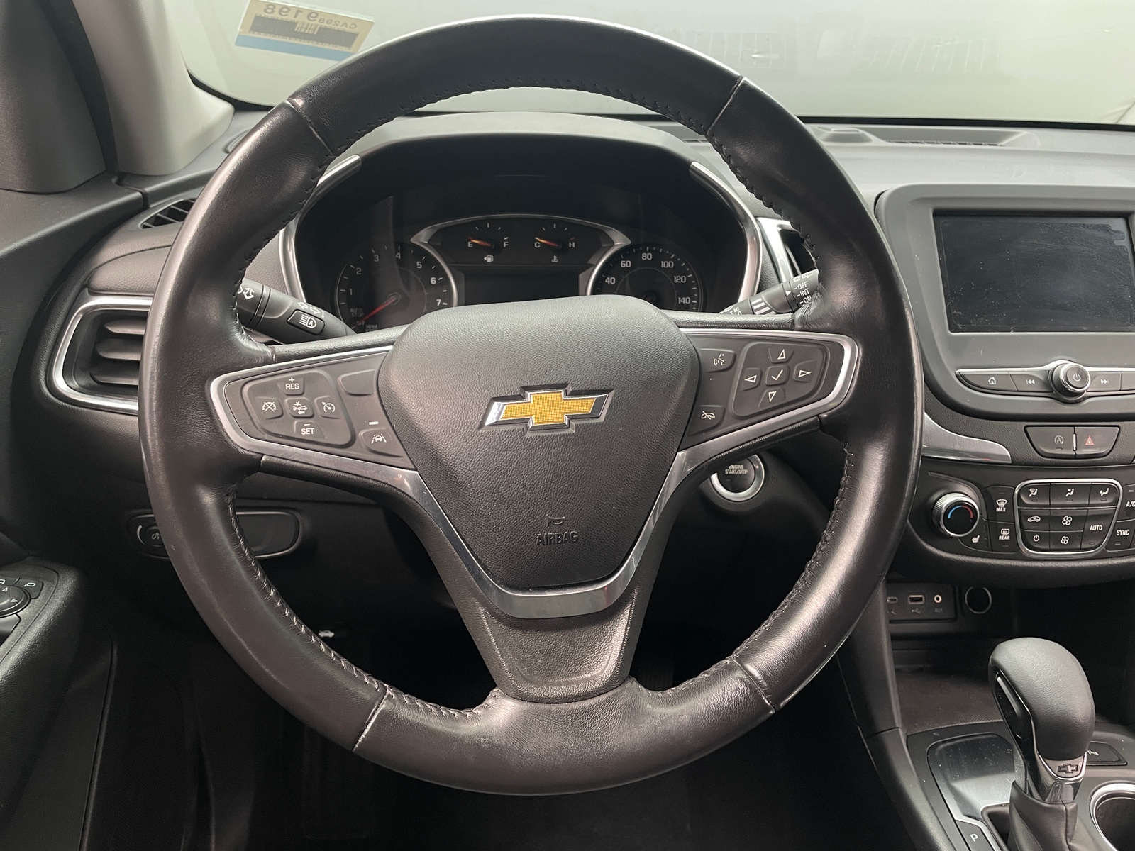 Thumbnail: 2022 Chevrolet Equinox - 5