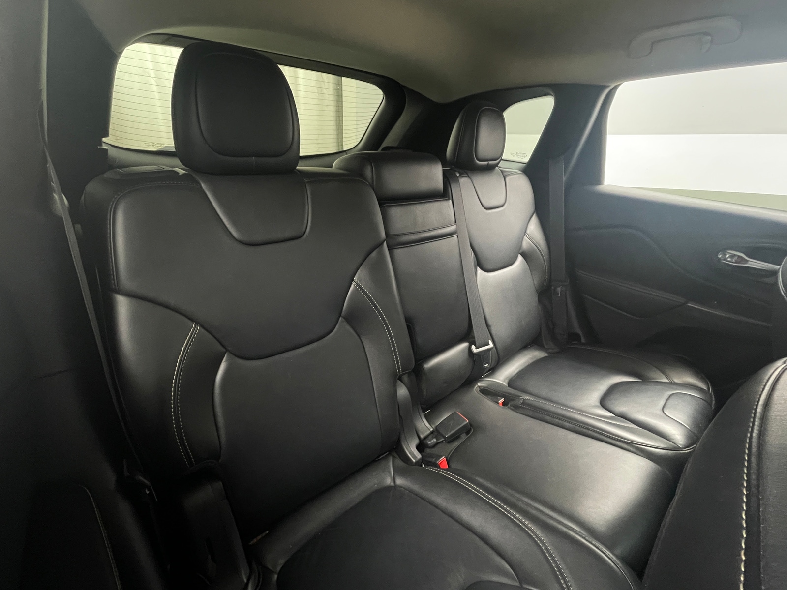 Thumbnail: 2015 Jeep Cherokee - 5