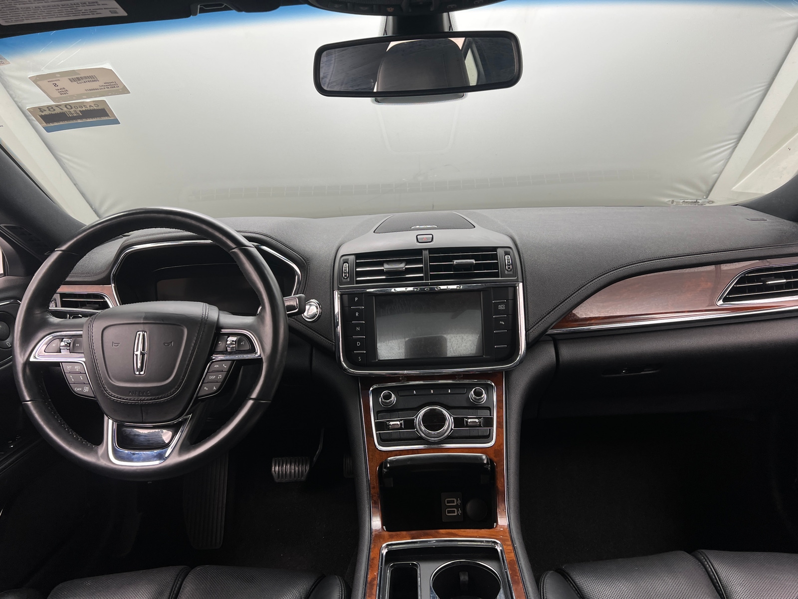 Thumbnail: 2020 Lincoln Continental - 2