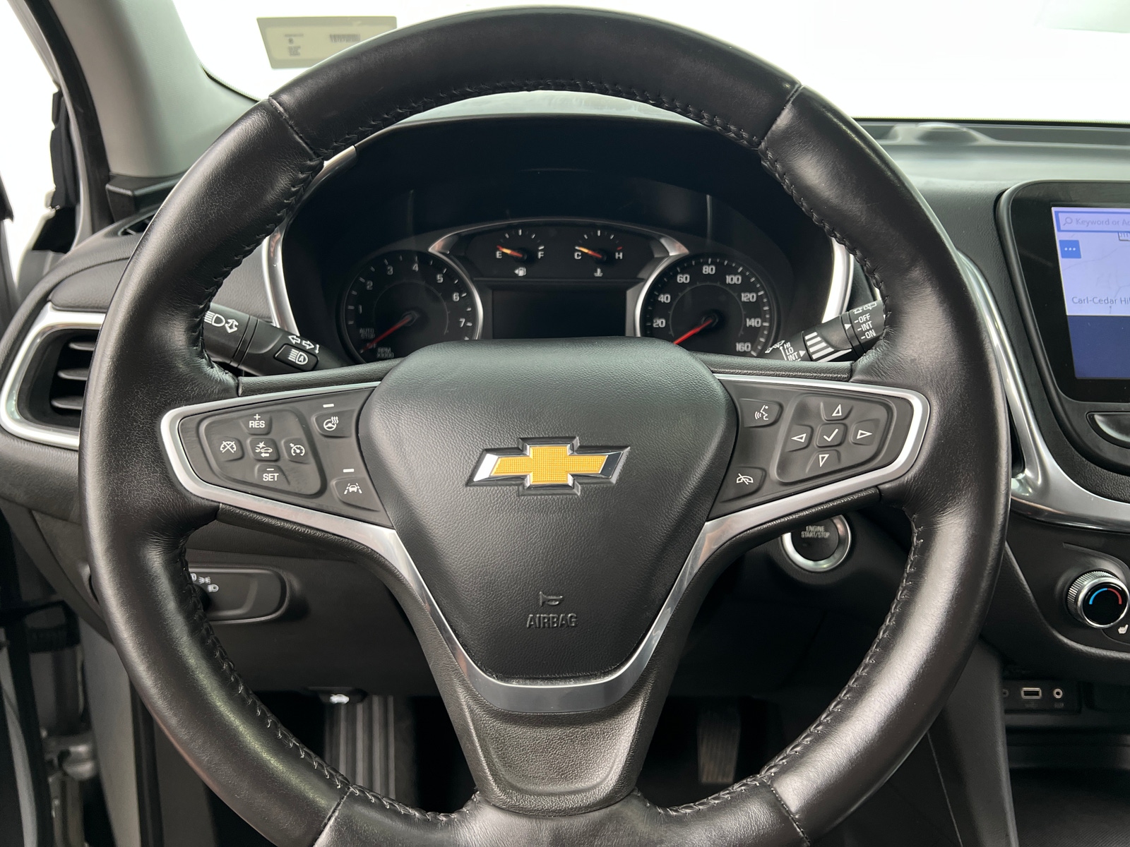 Thumbnail: 2022 Chevrolet Equinox - 5