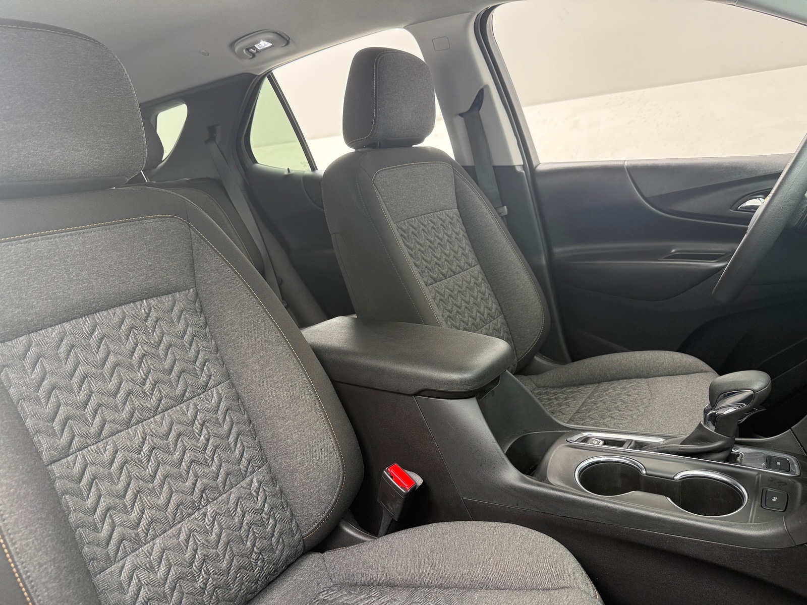 Thumbnail: 2023 Chevrolet Equinox - 2