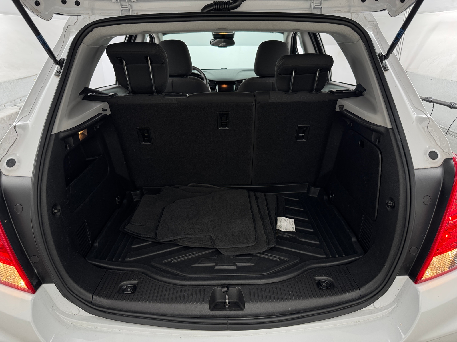 Thumbnail: 2019 Chevrolet Trax - 7