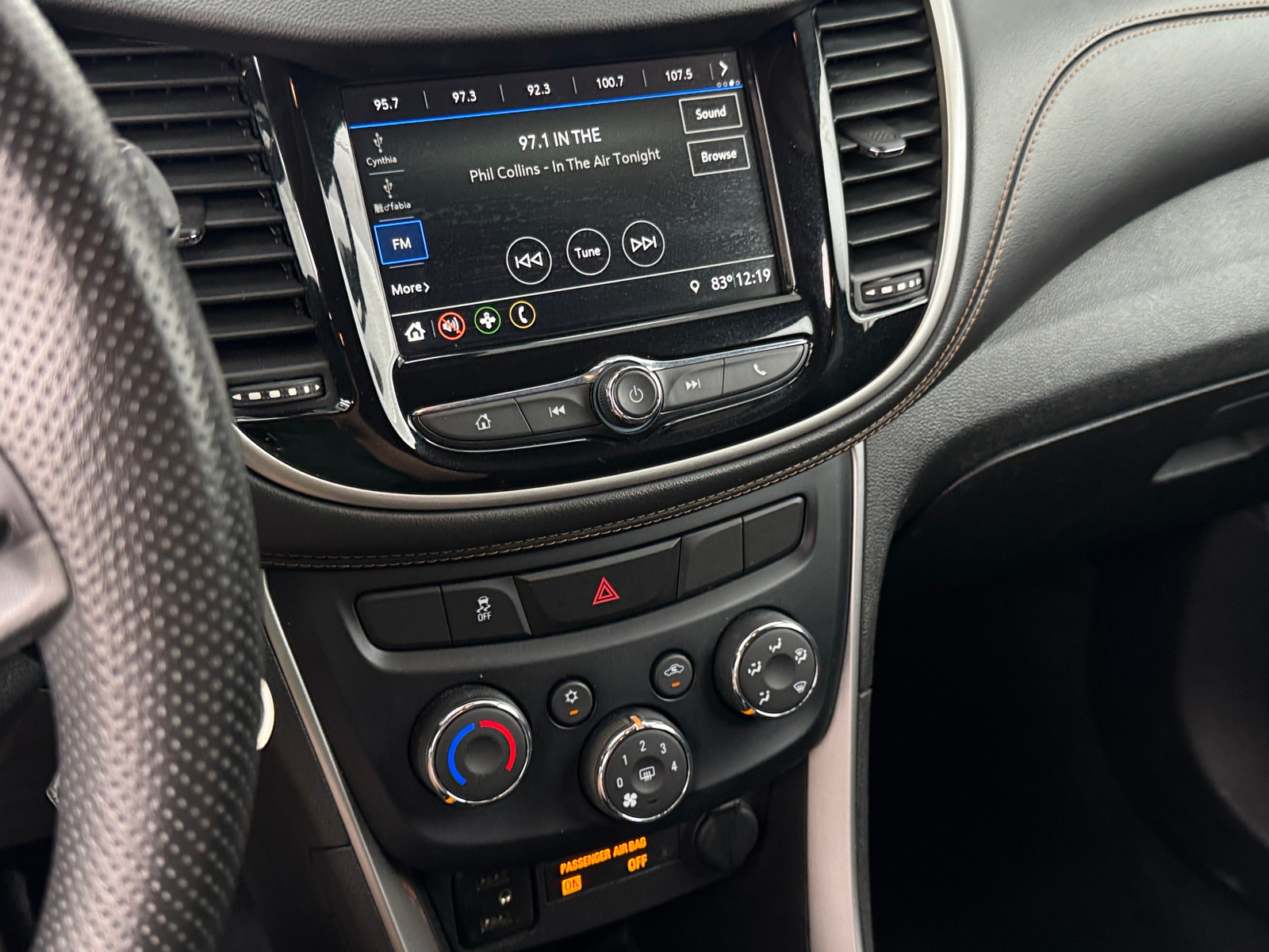 Thumbnail: 2019 Chevrolet Trax - 4