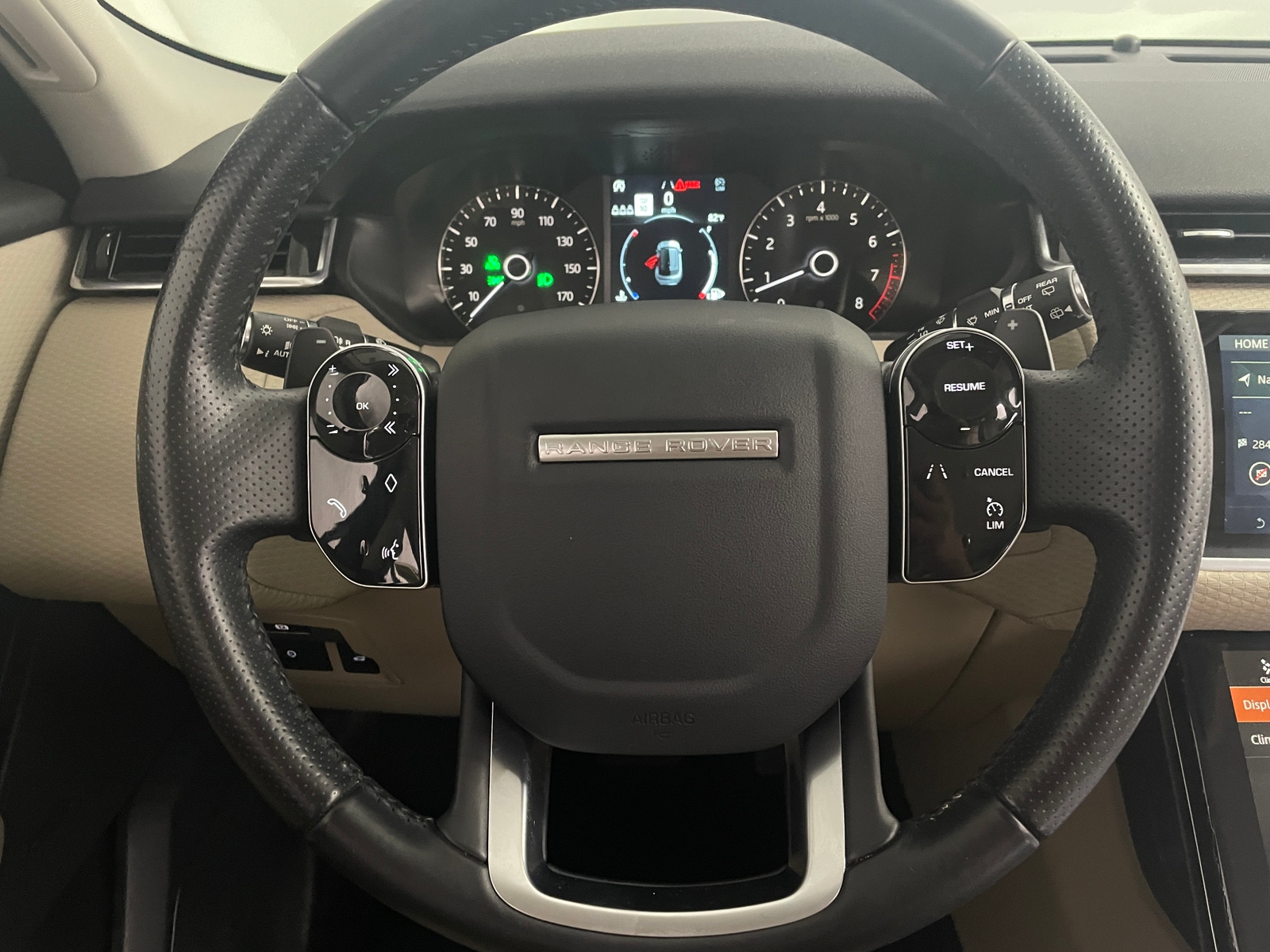 Thumbnail: 2020 Land Rover Range Rover Velar - 4