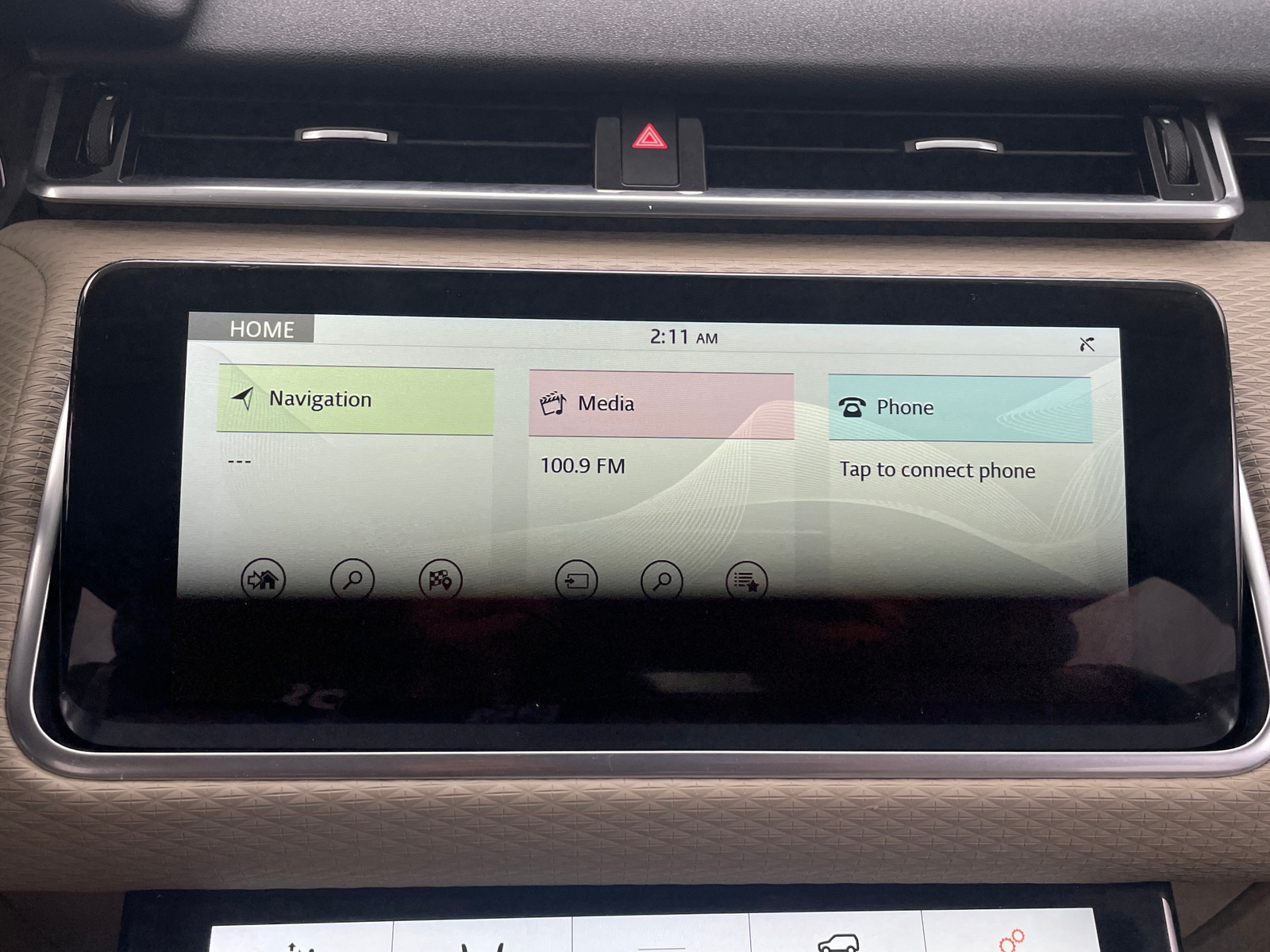 Thumbnail: 2020 Land Rover Range Rover Velar - 3