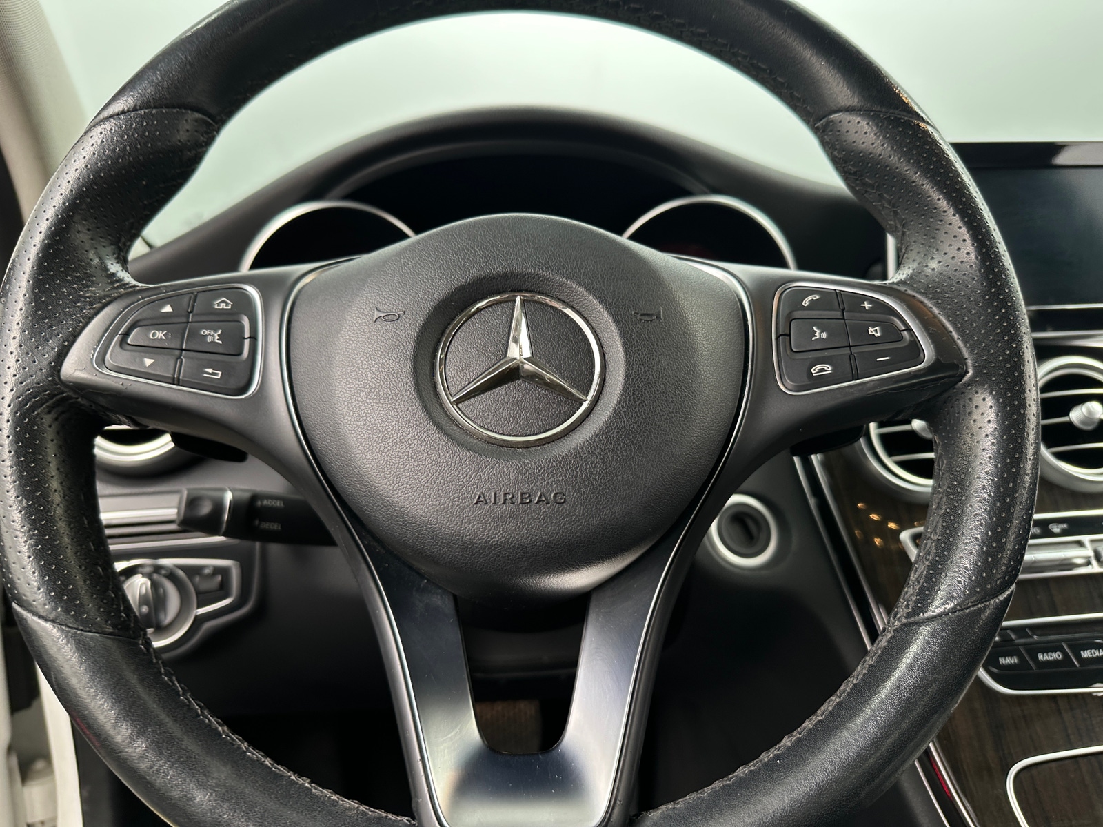 Thumbnail: 2018 Mercedes-Benz C-Class - 4