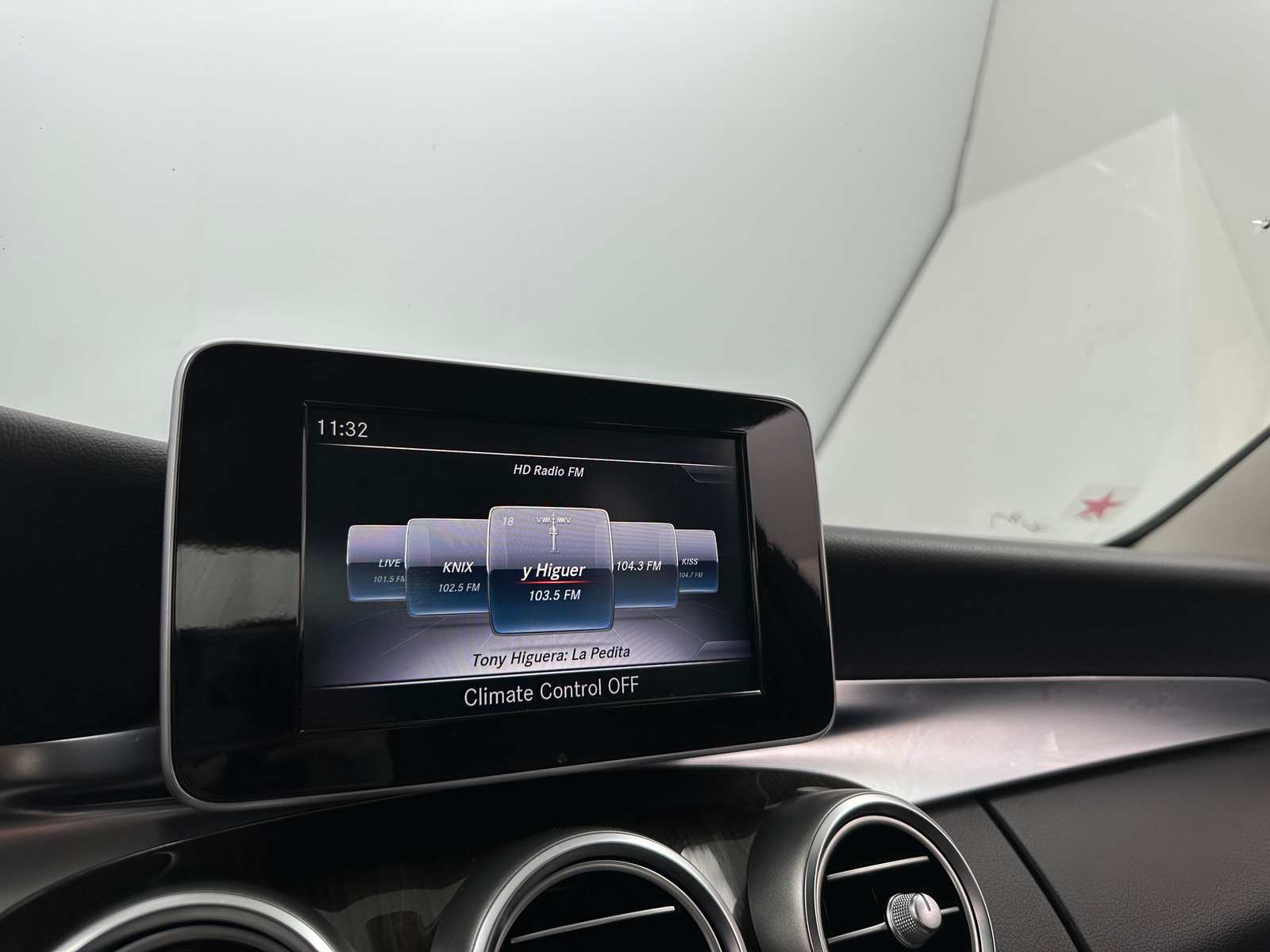 Thumbnail: 2018 Mercedes-Benz C-Class - 3