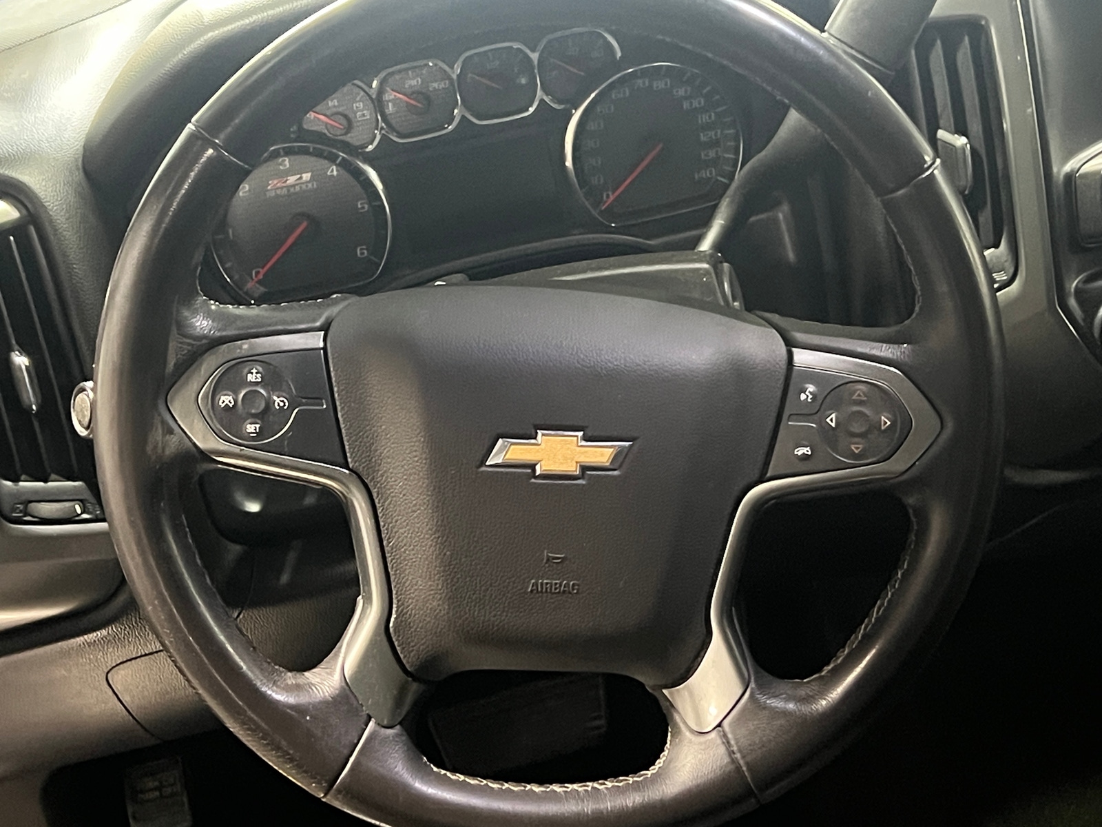 Thumbnail: 2018 Chevrolet Silverado 1500 - 5