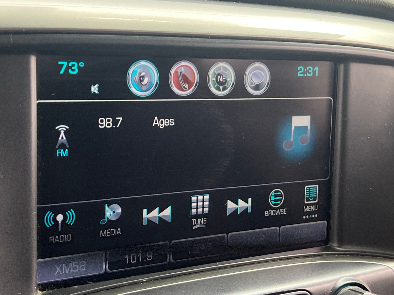 Thumbnail: 2018 Chevrolet Silverado 1500 - 4