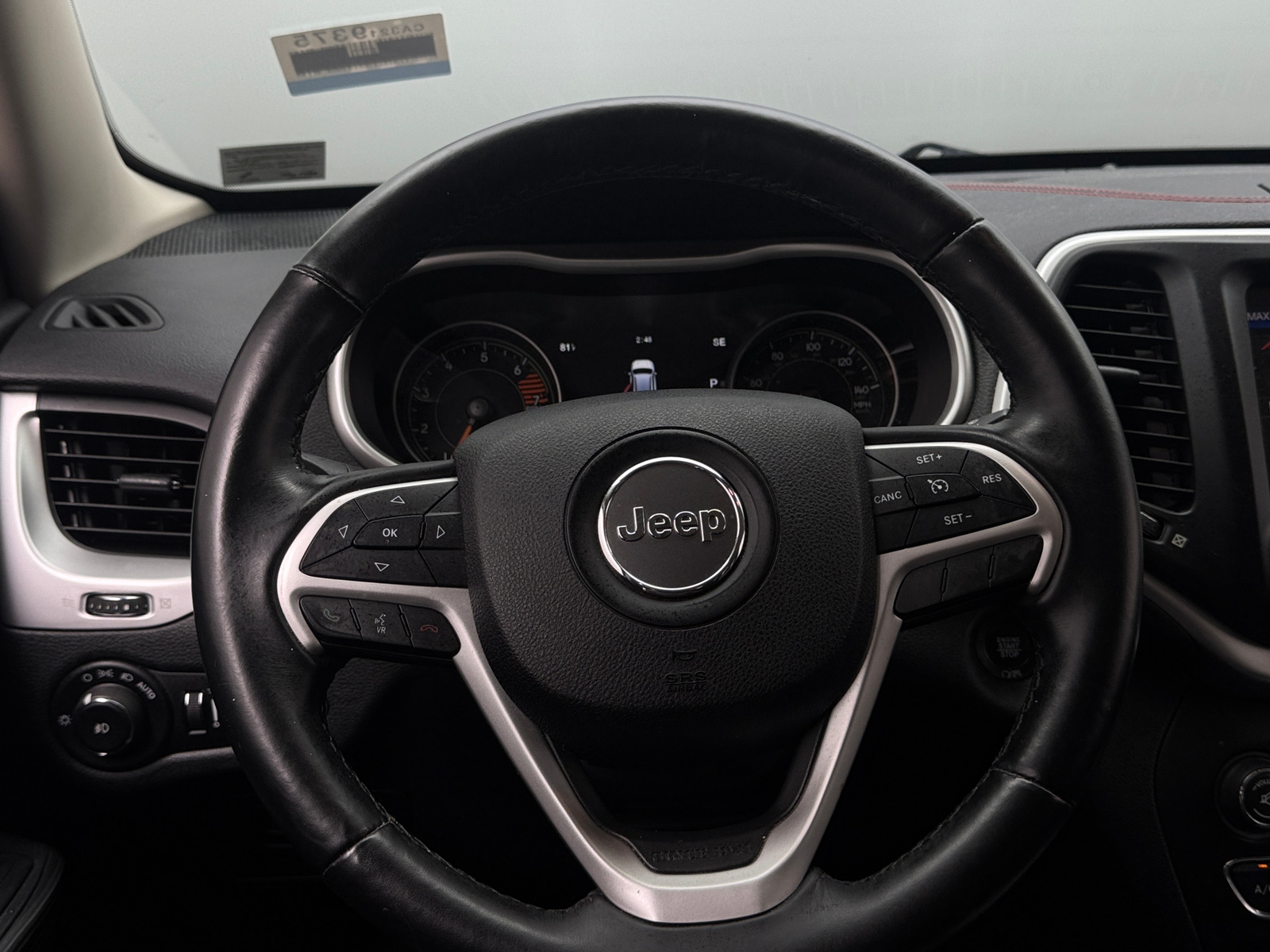 Thumbnail: 2016 Jeep Cherokee - 5